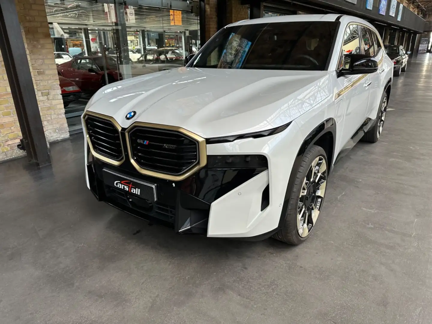 BMW XM Weiß - 1