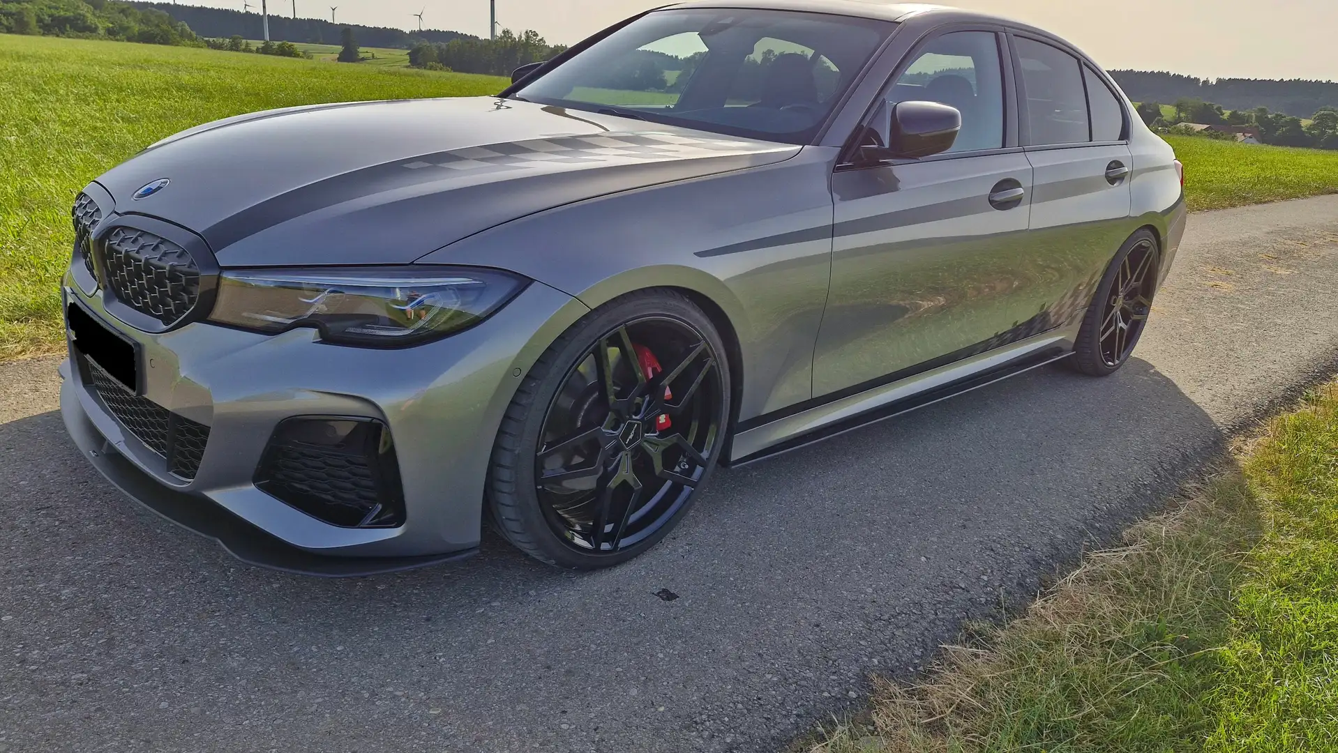 BMW 340 M340i xDrive Grau - 1