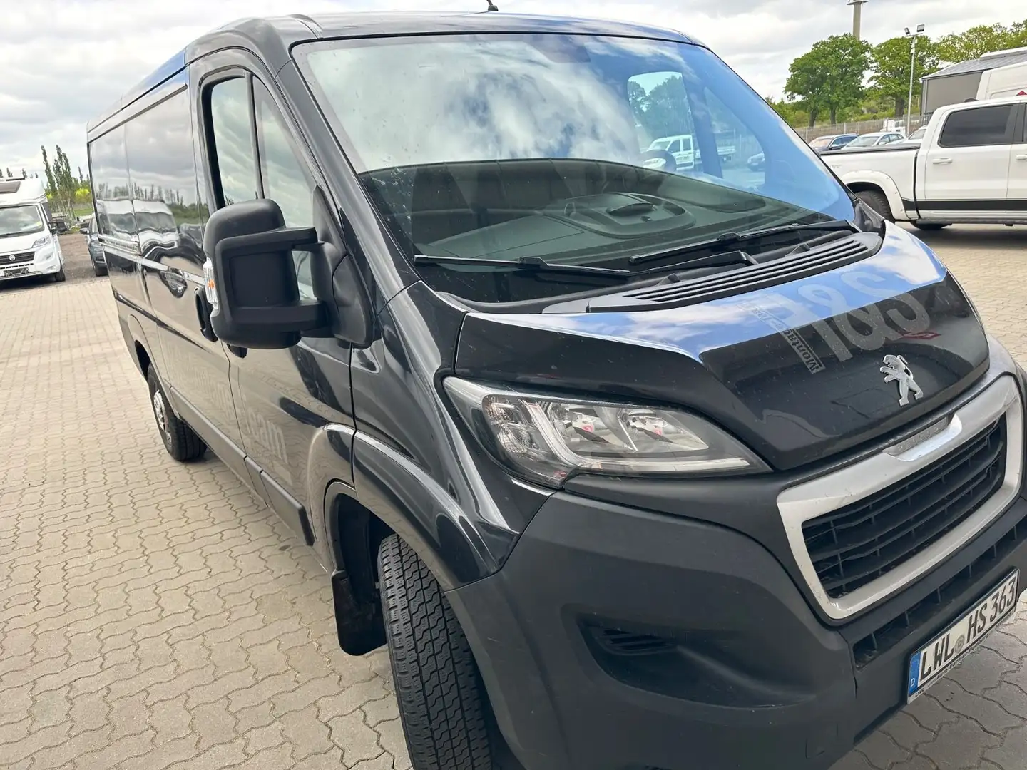 Peugeot Boxer Kasten L2H1 Pro BlueHDi 130 Motor startet nicht Noir - 2