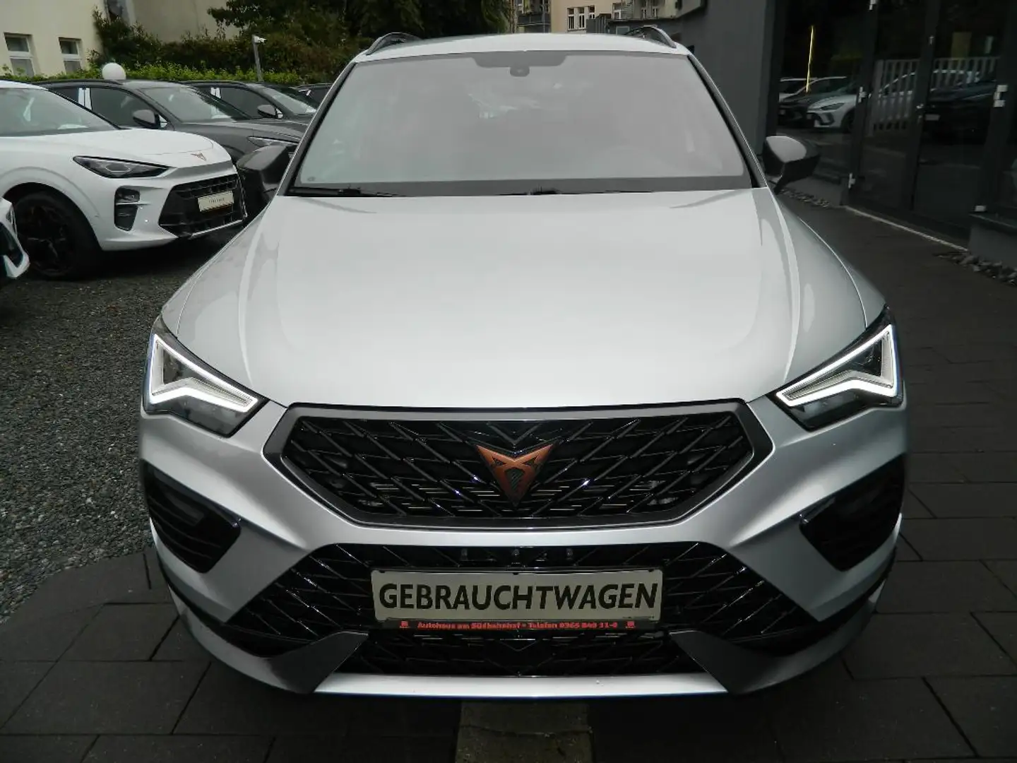CUPRA Ateca 300 DSG 4D Sitzheiz/elHeckklappe/beheizbFrontschei Argent - 2