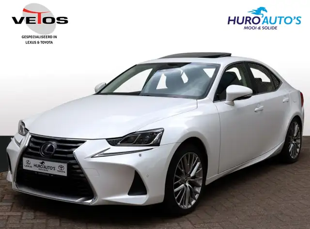 Lexus IS 300 300h Hybrid Luxury Line | Mark Levinson | Schuifda