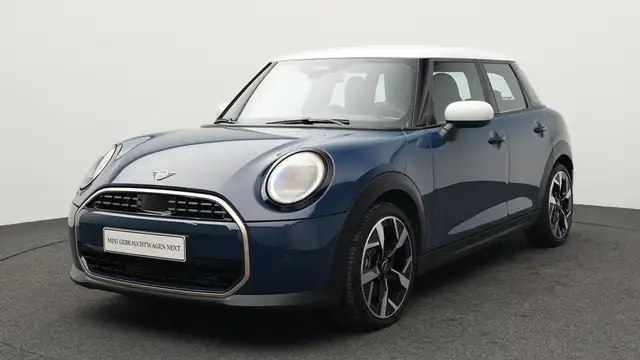 MINI Cooper C Favoured Trim
