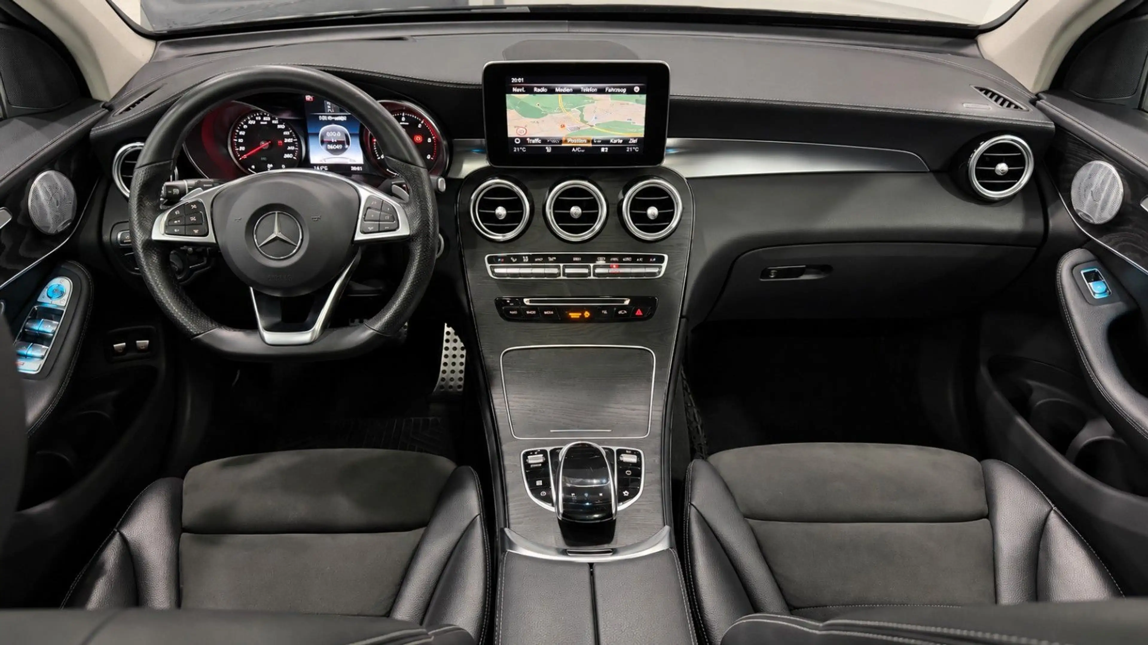 Mercedes-Benz GLC 350 d 4Matic AMG/Pano/HuD/360°/Burmester/20" — photo 3