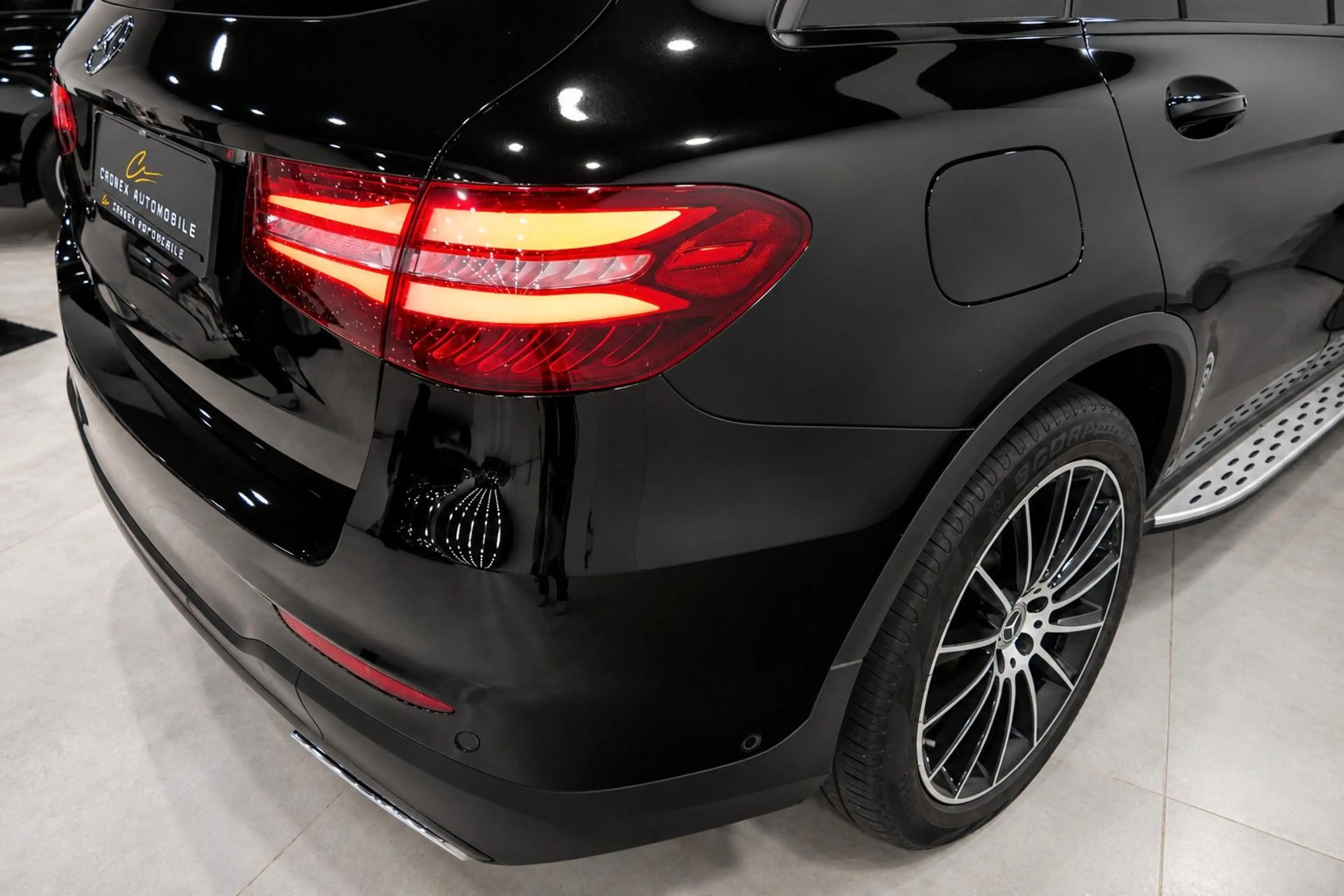 Mercedes-Benz GLC 350 d 4Matic AMG/Pano/HuD/360°/Burmester/20" — photo 14