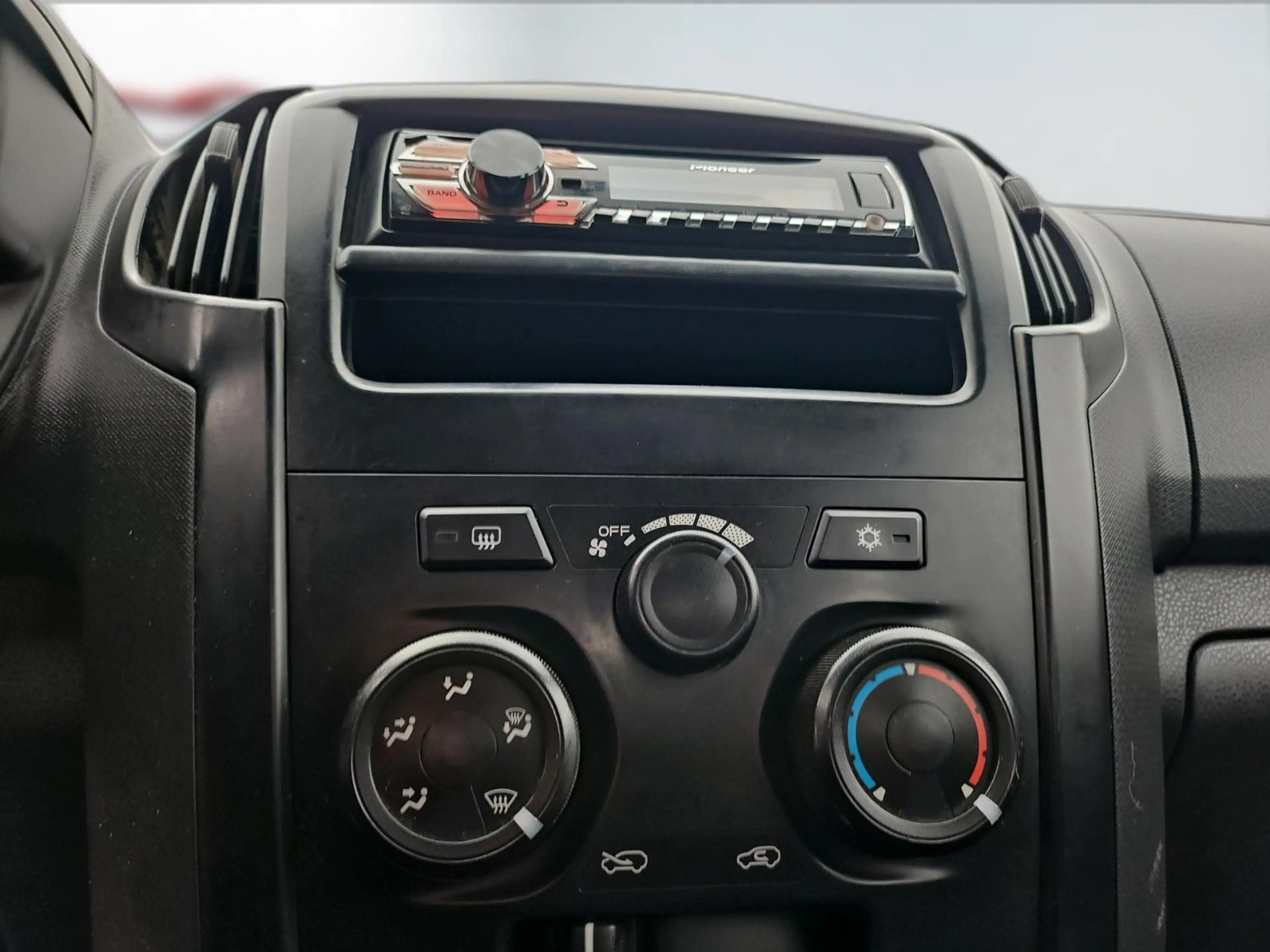 Isuzu D-Max Double Cab 4WD*AHK*Klima*1.Hand*Mwst*EU5* — photo 15