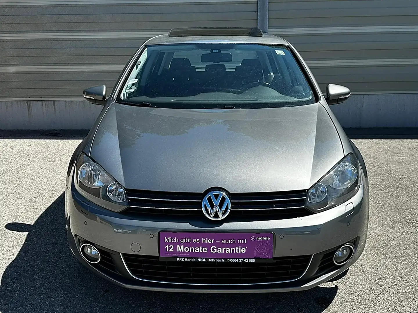 Volkswagen Golf Highline 1,6 TDI DPF Grau - 2