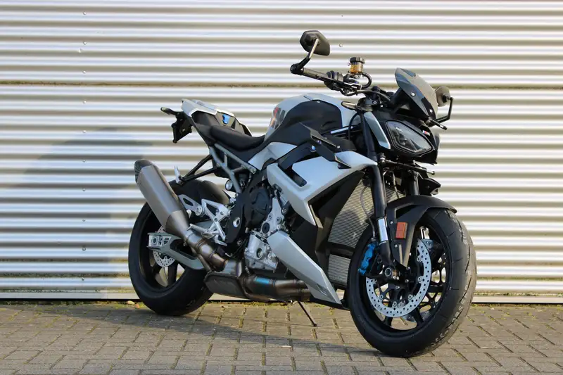 BMW M 1000 R - foto 5