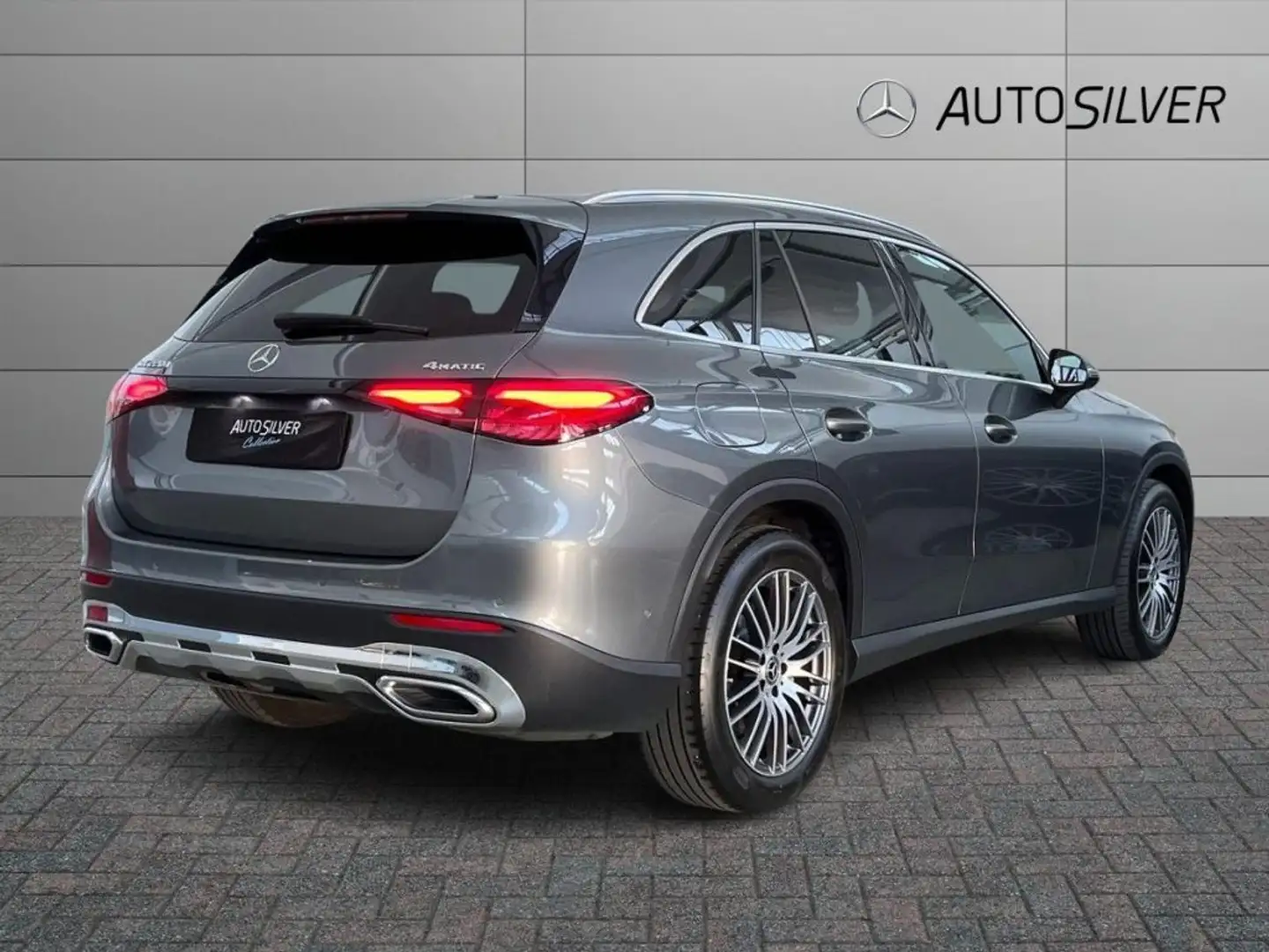 Mercedes-Benz GLC 220 d 4Matic Mild Hybrid Advanced Plus Grigio - 2