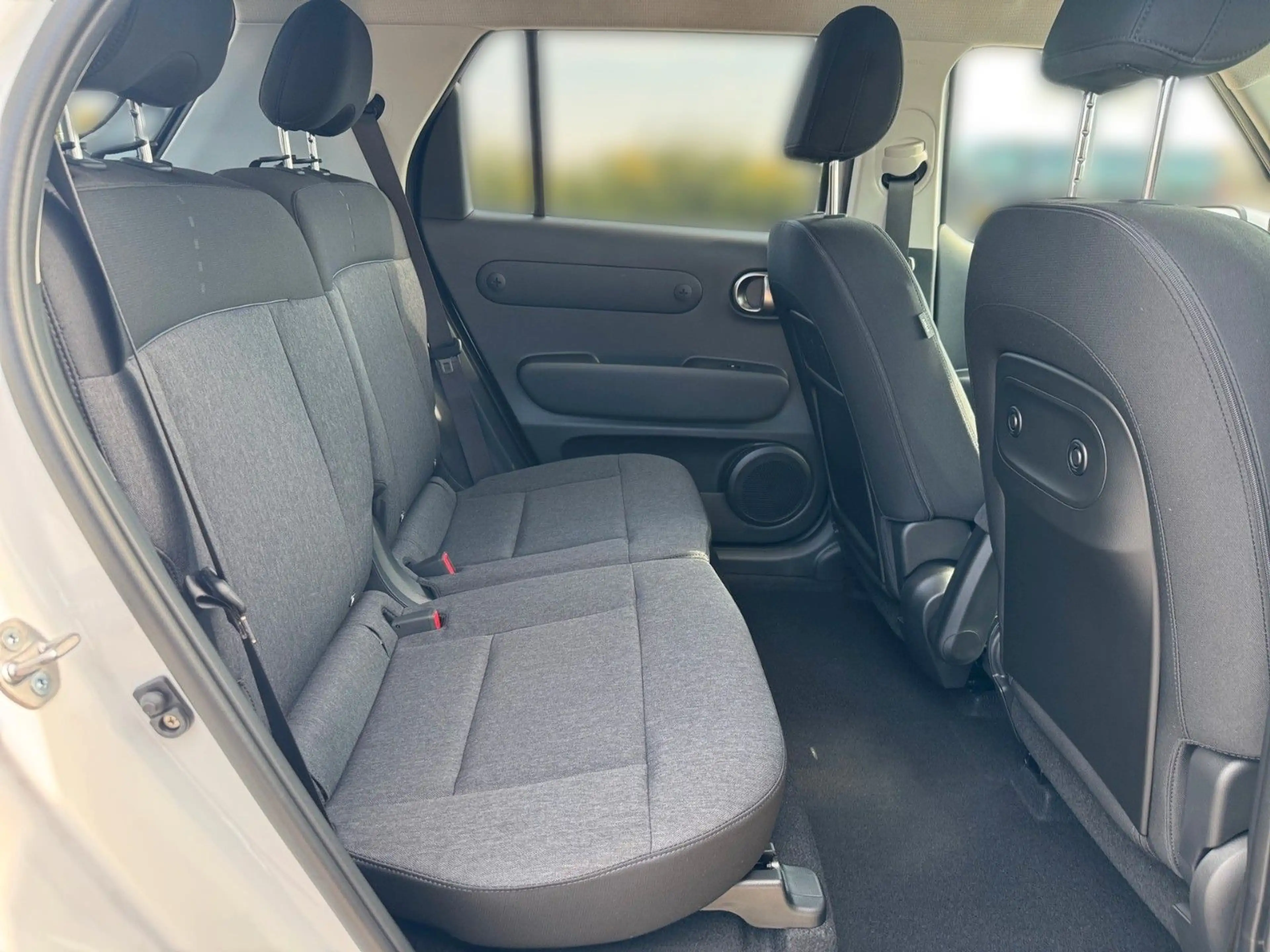 Hyundai Inster Elektro Trend 85 KLA DAB SZH — photo 14
