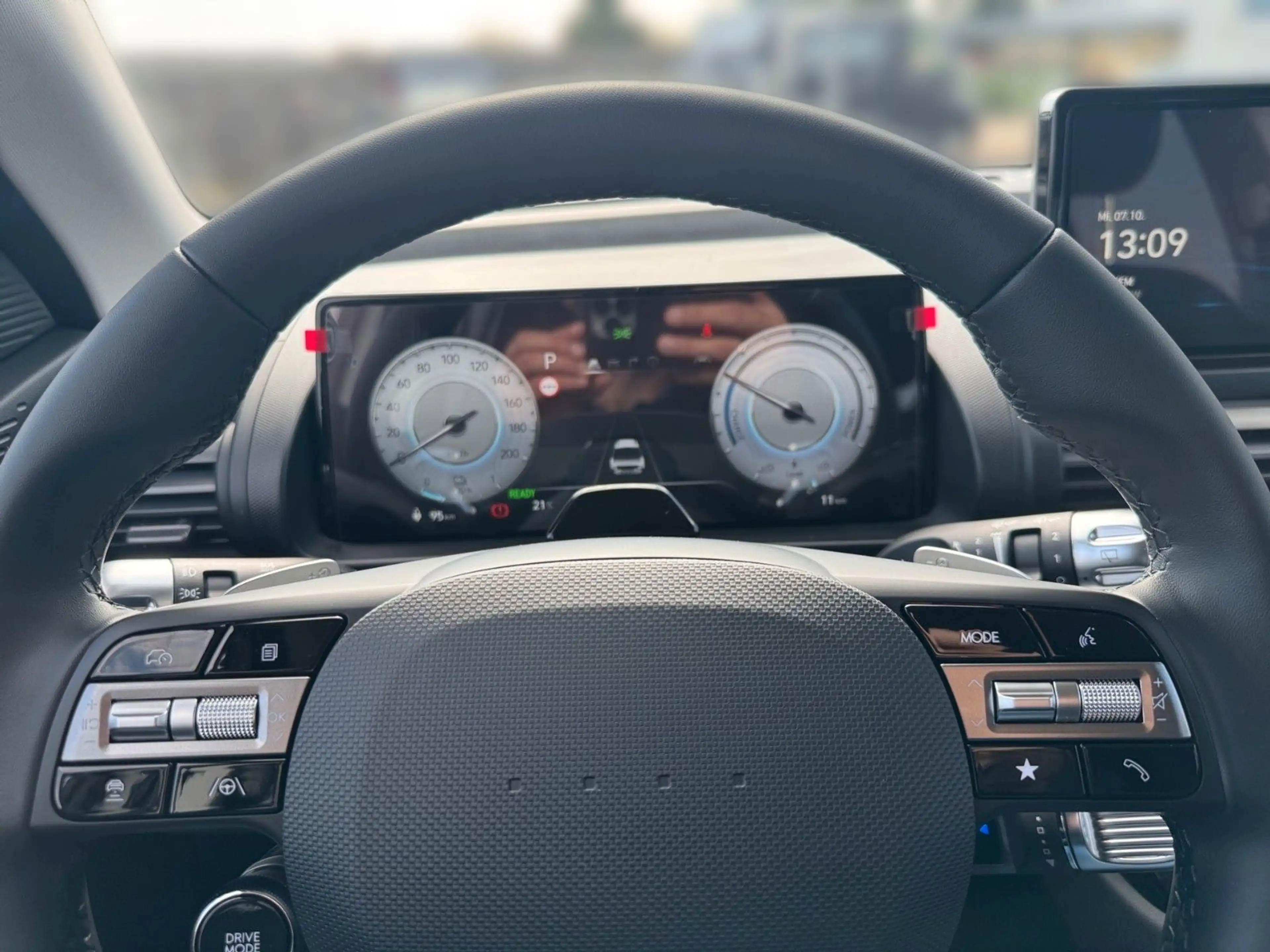Hyundai Inster Elektro Trend 85 KLA DAB SZH — photo 9