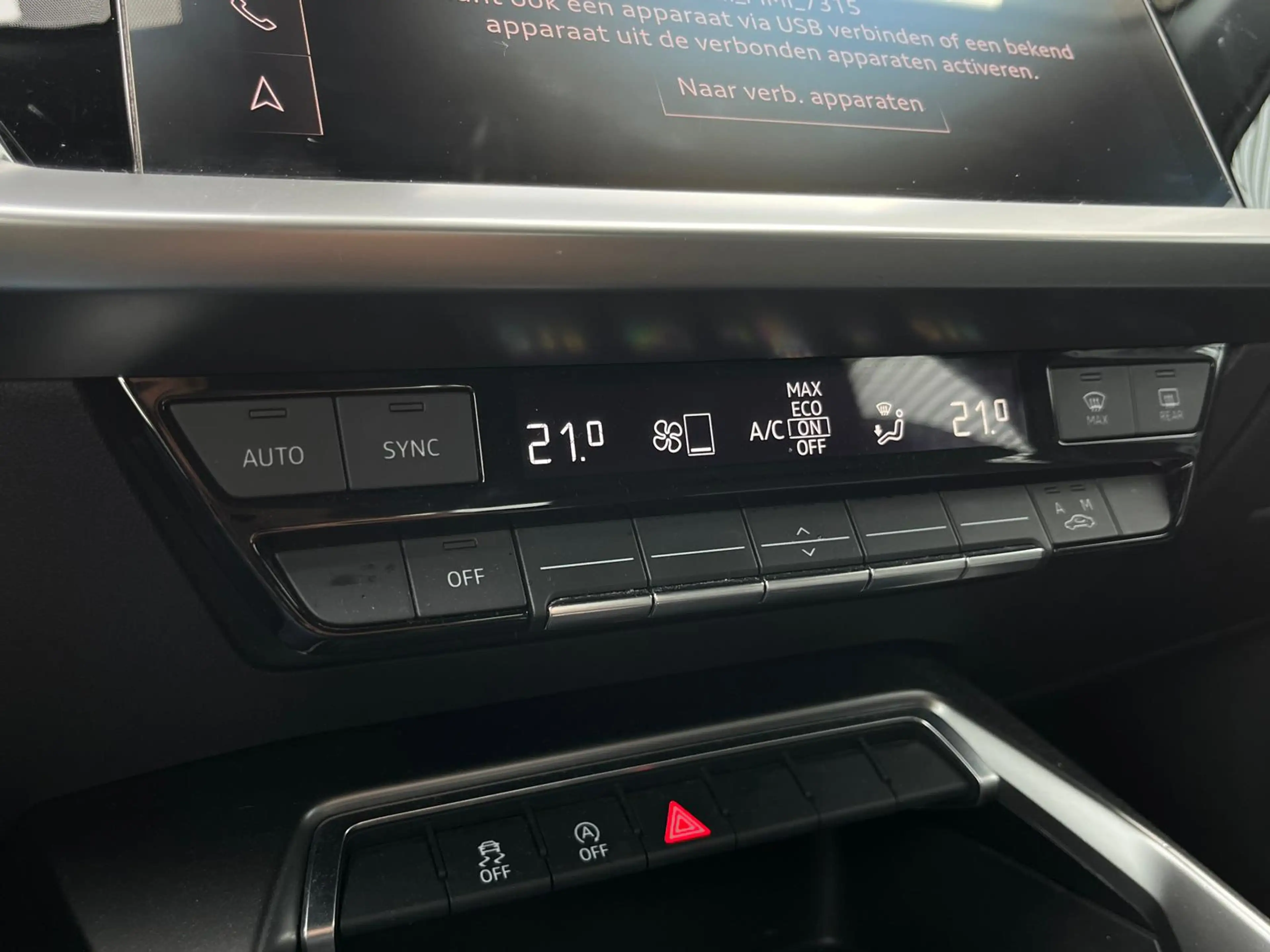 Audi A3 Limousine 30 TFSI Advanced edition — photo 11
