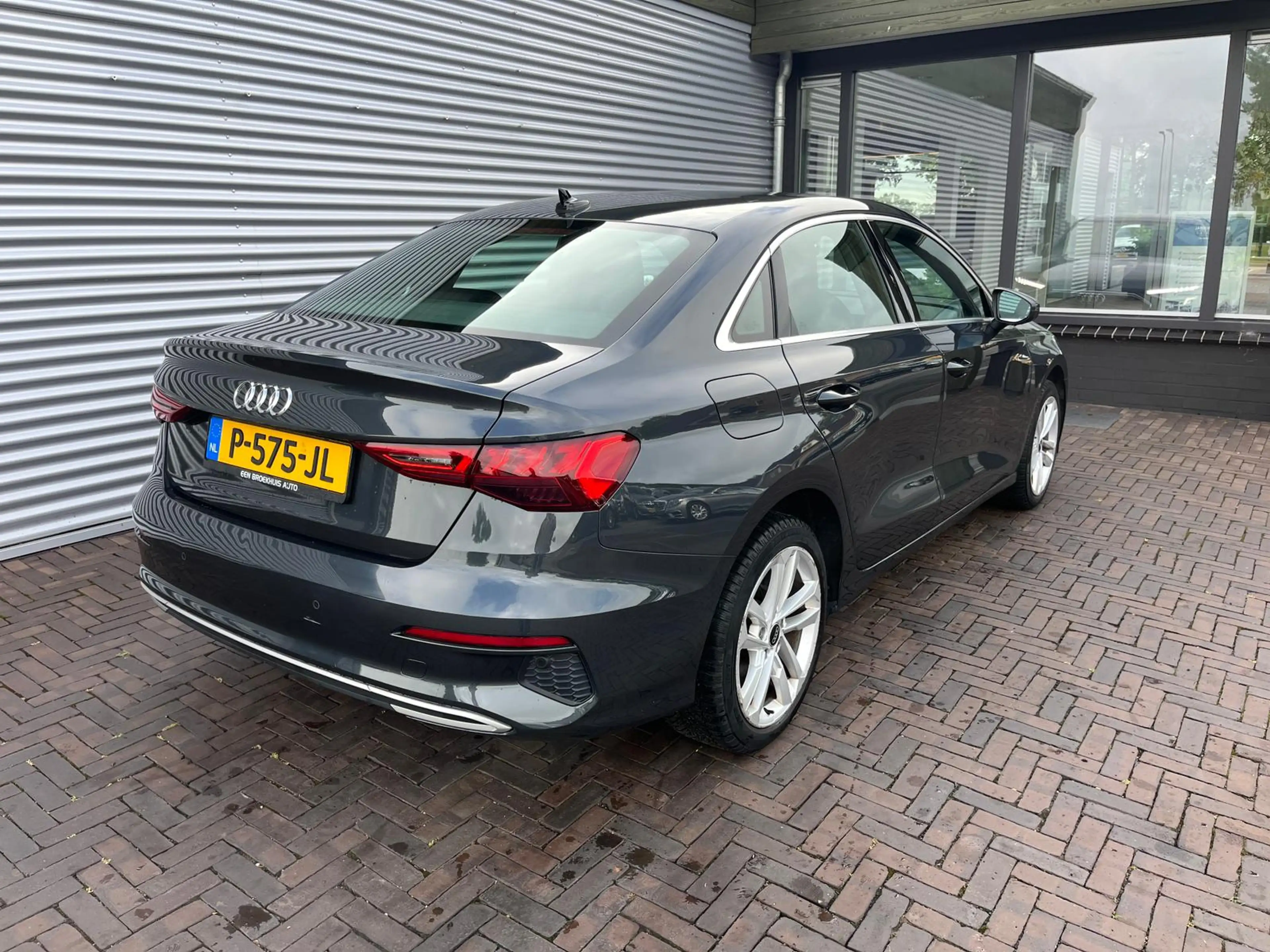 Audi A3 Limousine 30 TFSI Advanced edition — photo 4