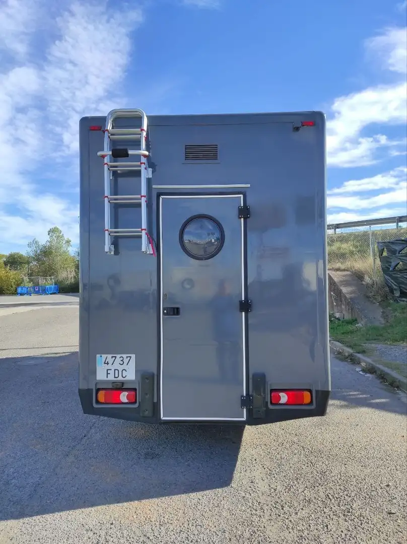 Nissan Cabstar 35.13 L3 - 2