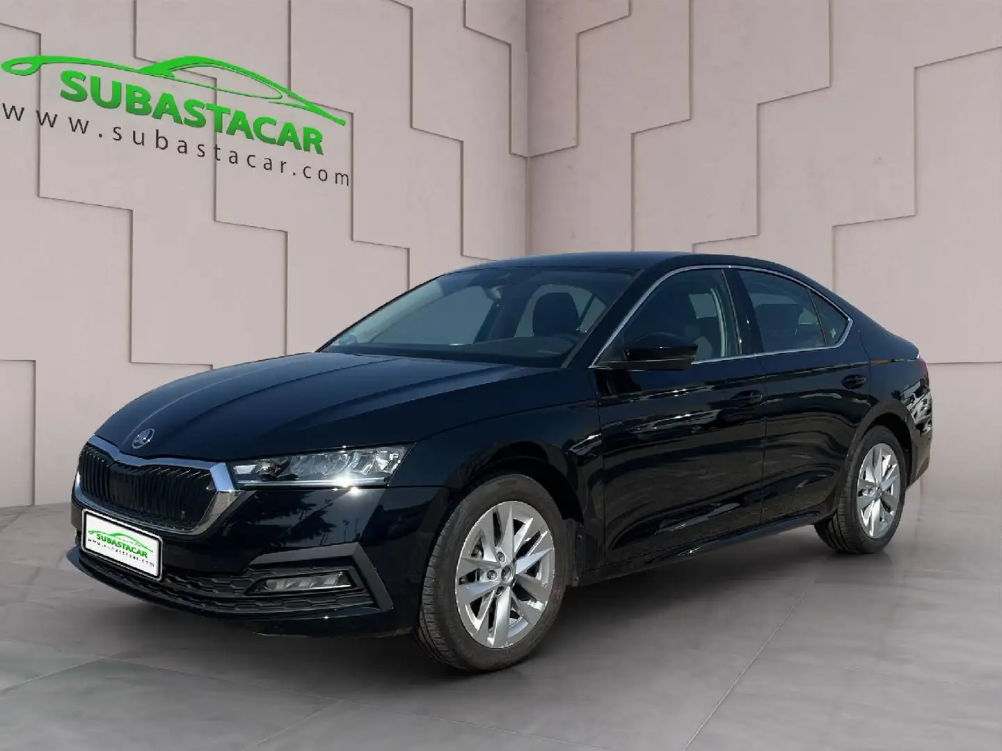 Skoda Octavia 1.5 TSI Ambition Noir - 1
