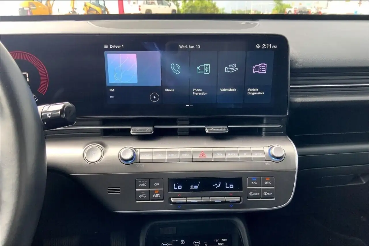 Hyundai KONA снимка Hyundai KONA