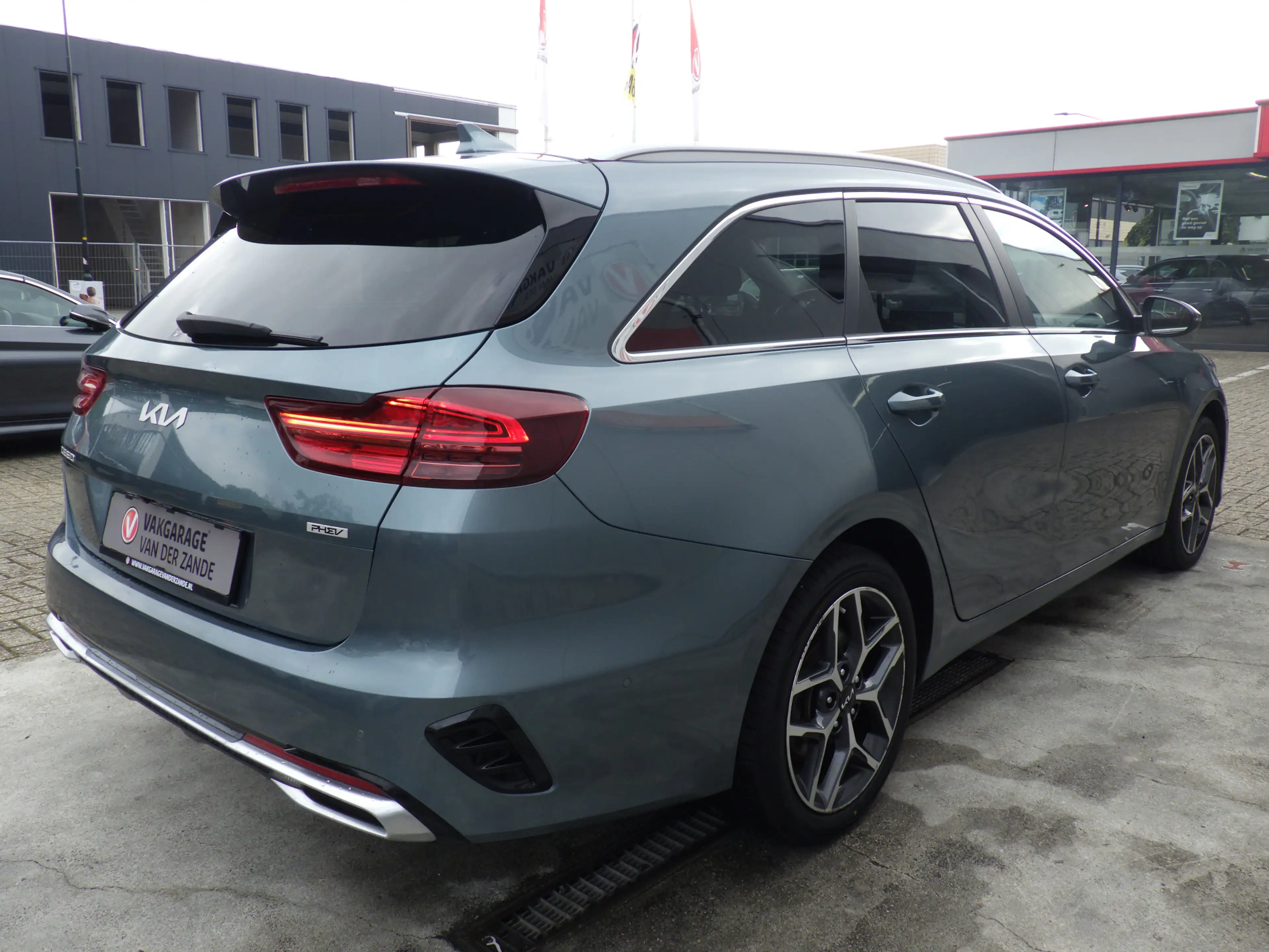Kia Ceed SW / cee'd SW Sportswagon 1.6 GDI PHEV AUT, ExecutiveLine, Plug- — photo 13