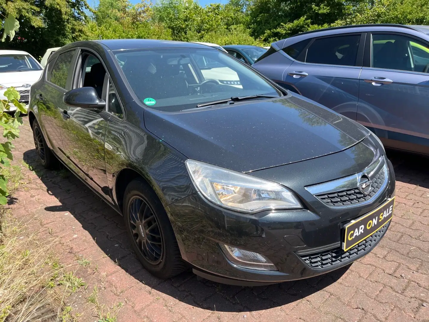Opel Astra J . 5-trg. Design Edition 1,4 SERVICE NEU Nero - 2
