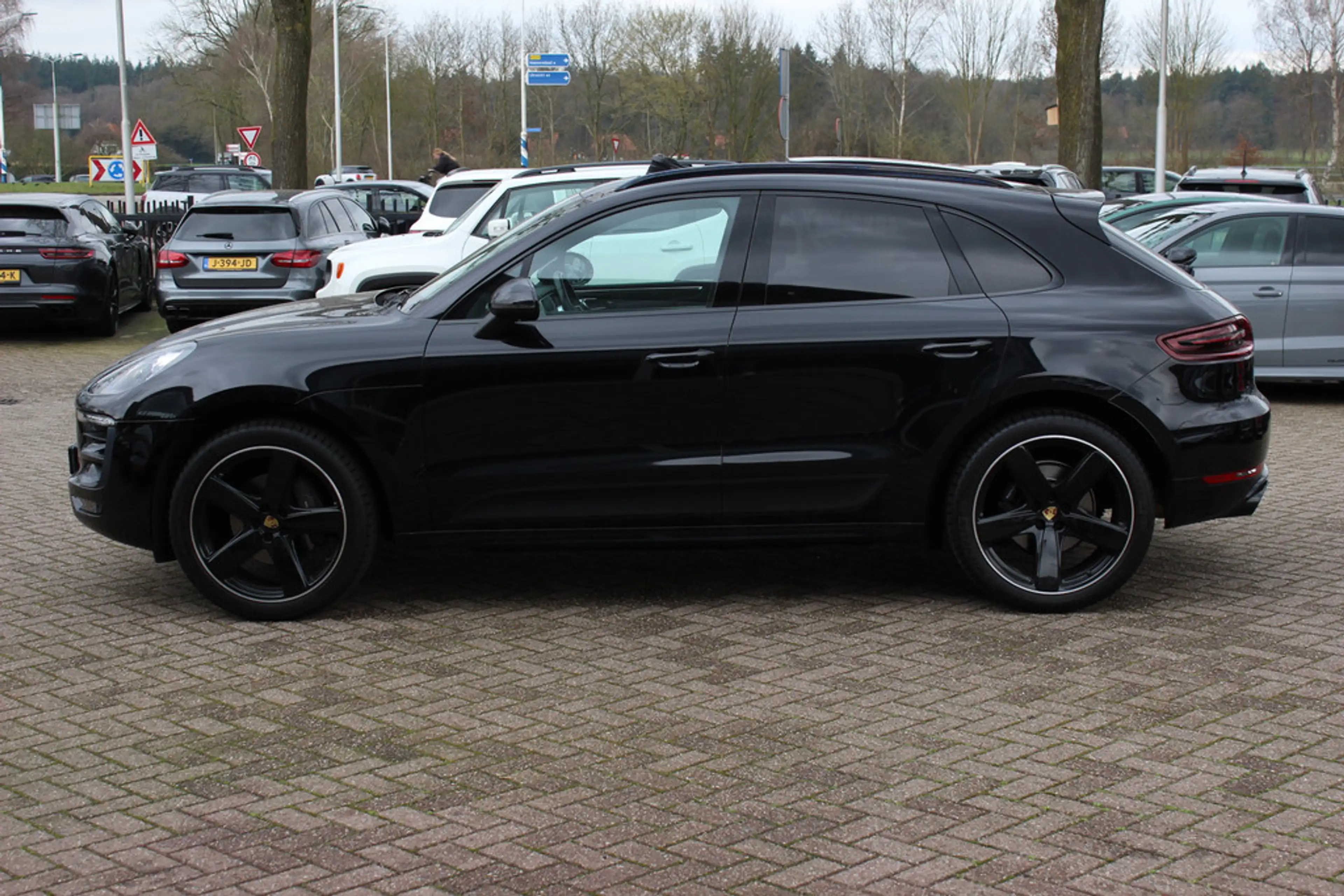 Porsche Macan 2.0 / Panoramadak / Camera / Luchtvering / Sportde — photo 7