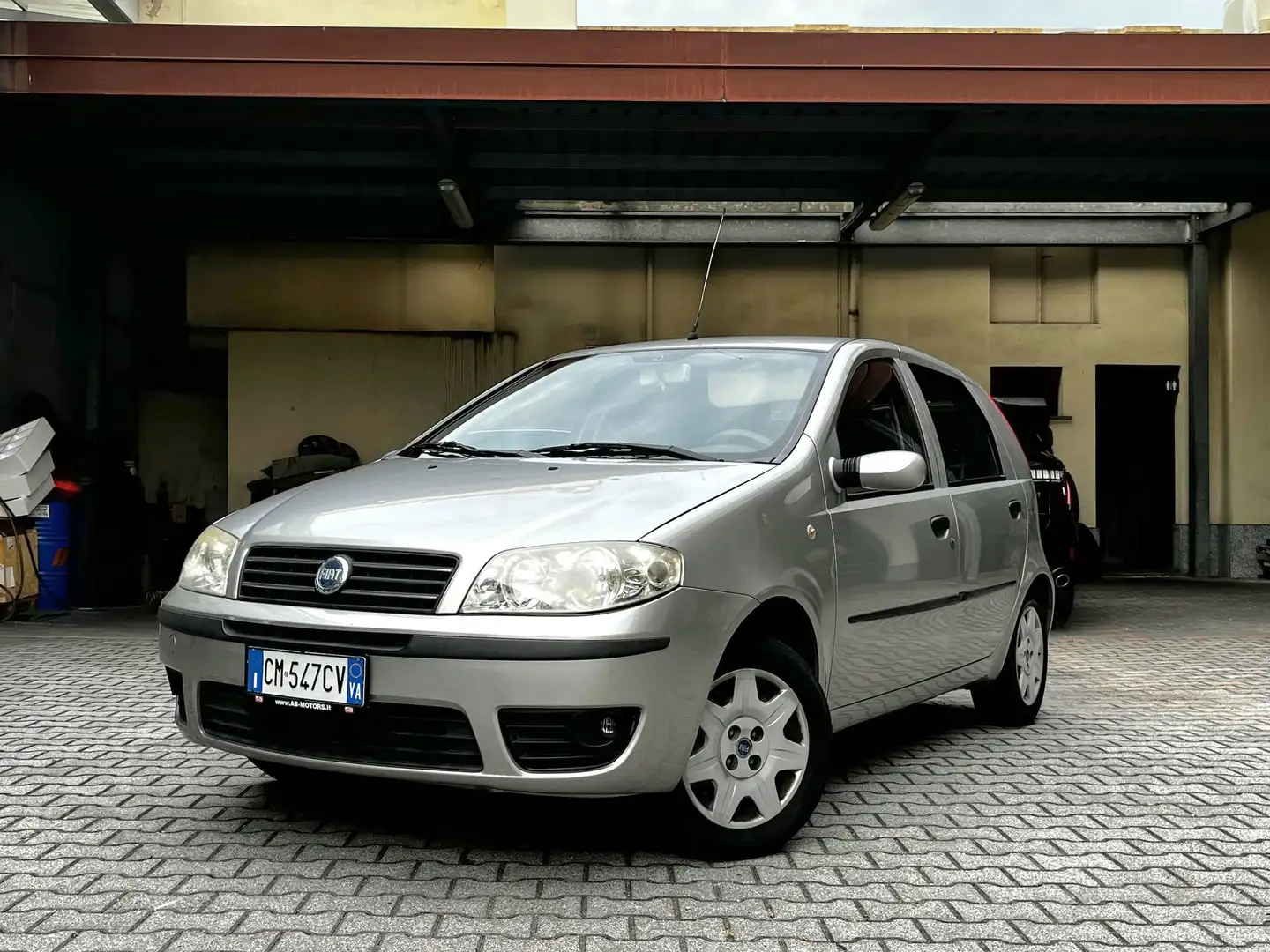 Fiat Punto Punto 1.2 5 porte Active Nero - 1