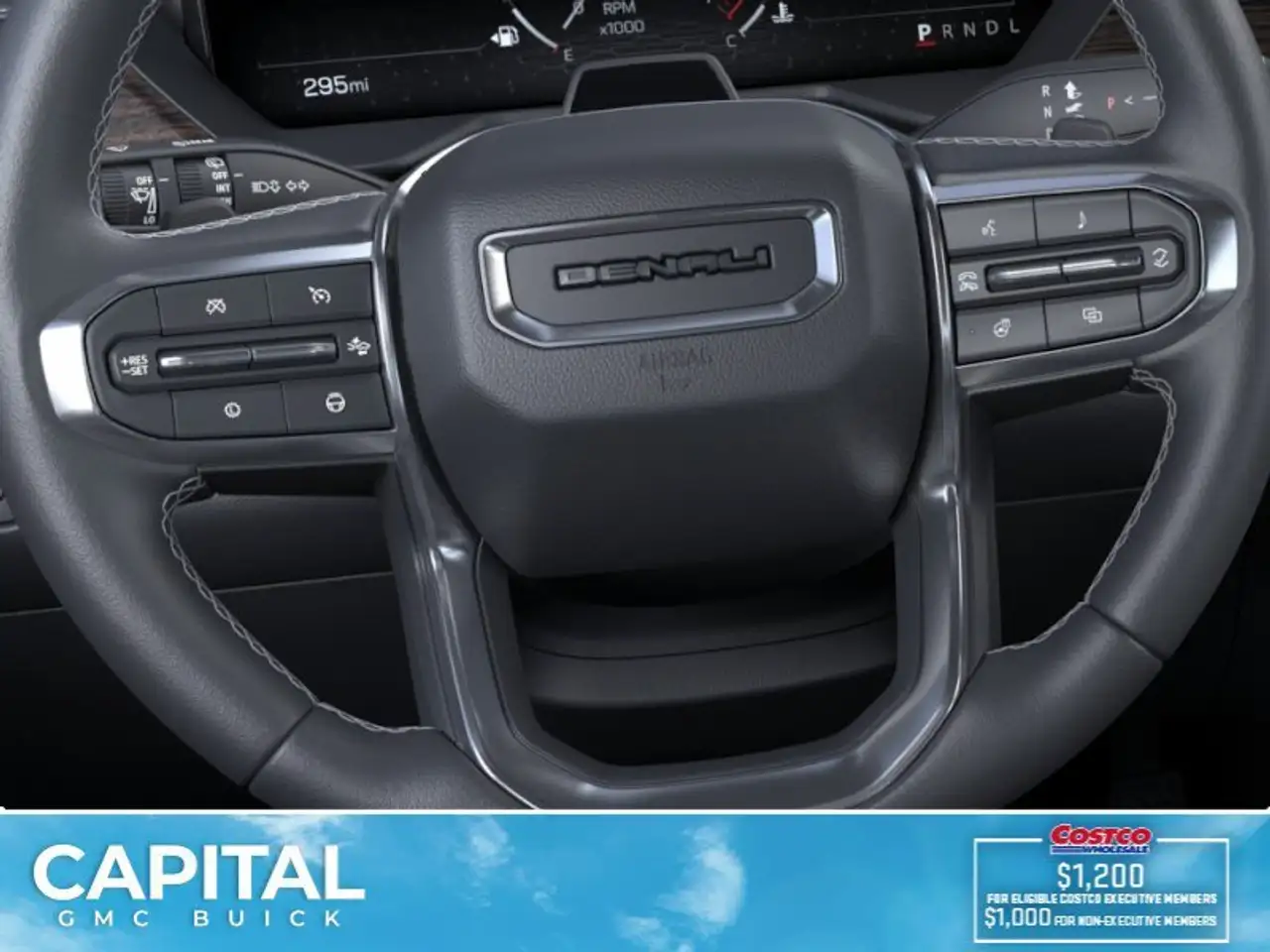 GMC Acadia снимка GMC Acadia