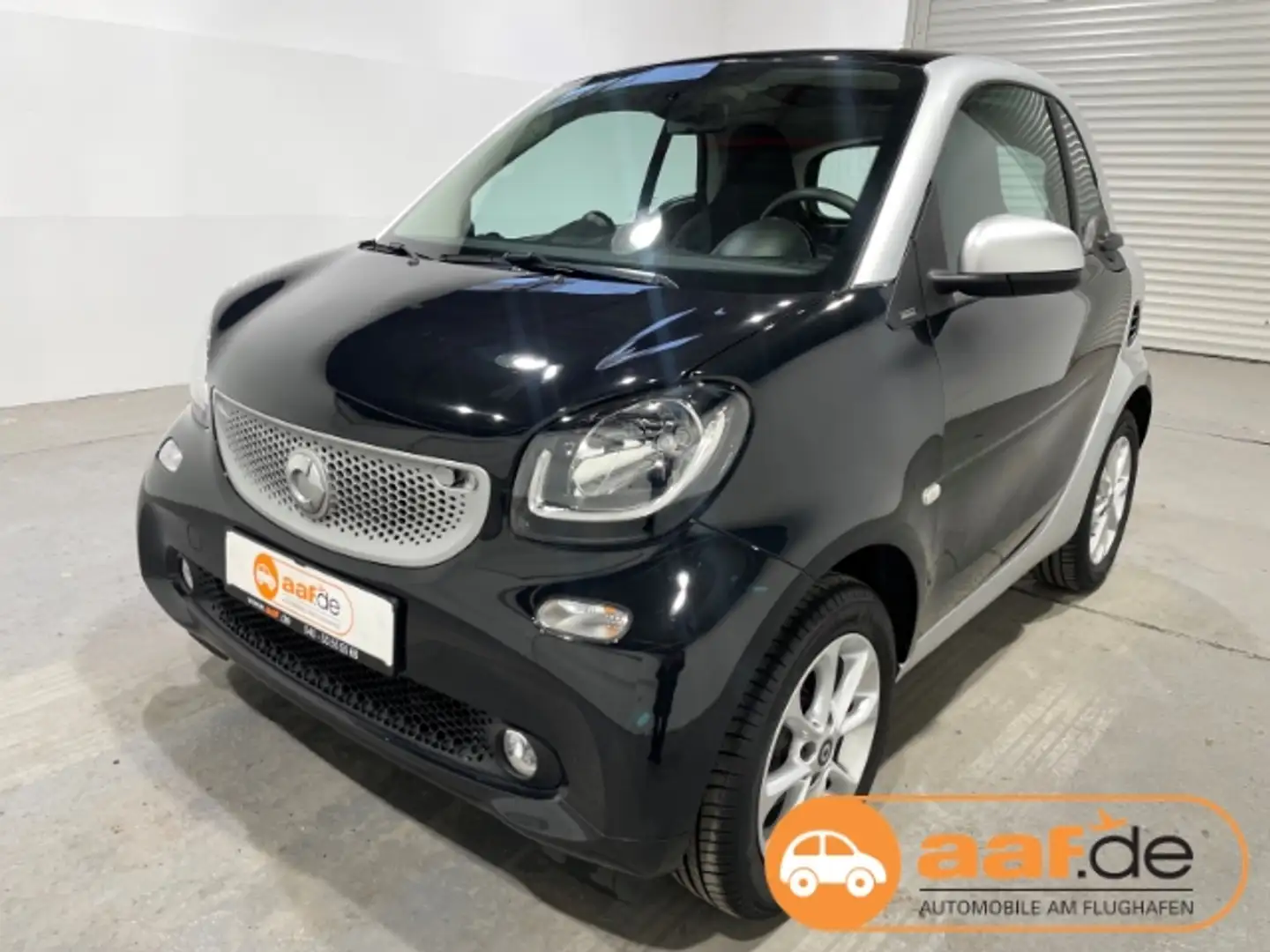 smart forTwo EU6 Navi Klima Pano Sitzheizung Silber - 1