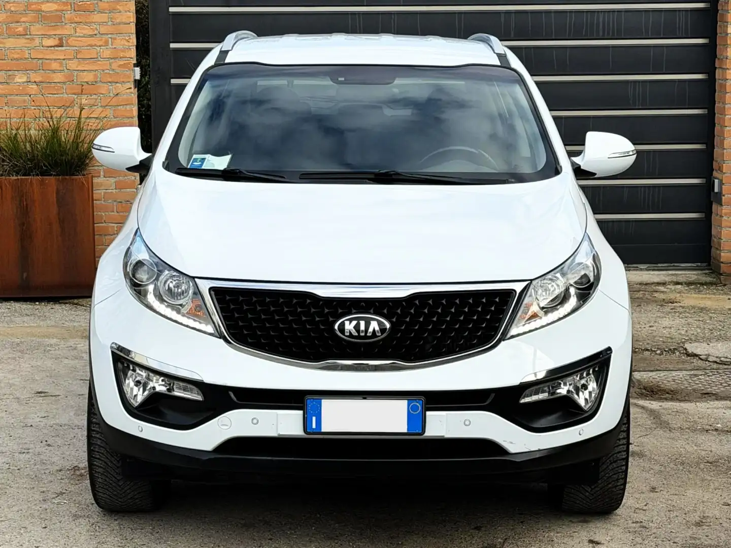 Kia Sportage 1.7CRDi-129.000km-Tag.Reg-U.Prop-GancioTraino-2015 Bianco - 2