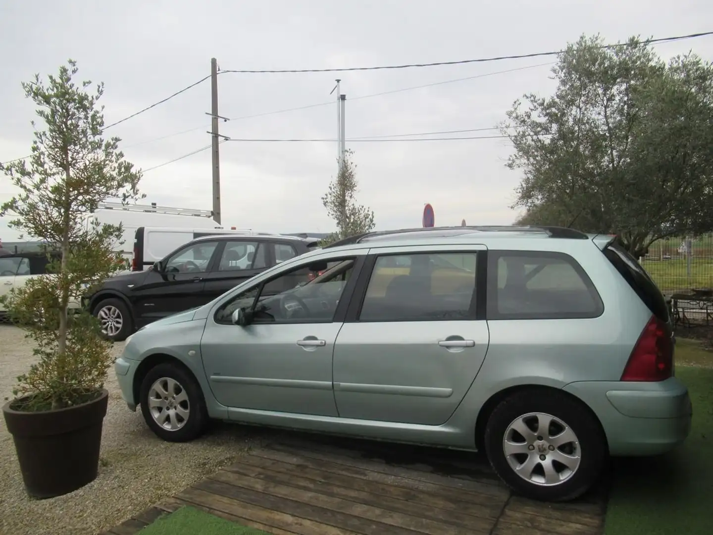 Peugeot 307 2.0 HDi 90 ch Vert - 2