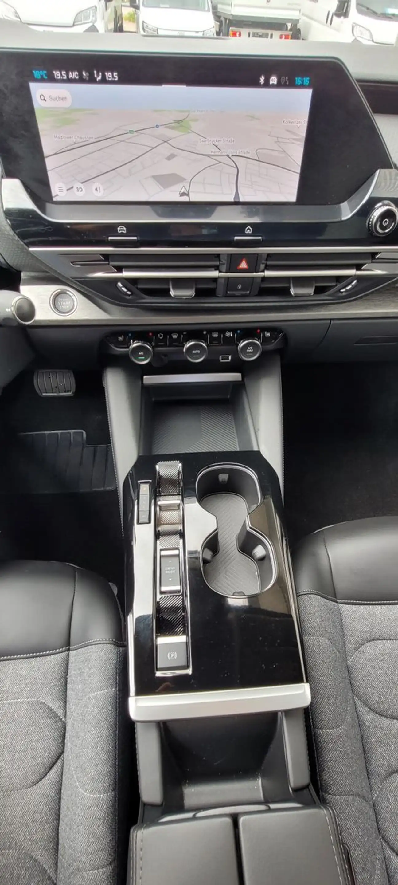Citroen C5 X YOU PureTech 130 S&S EAT8 — photo 12