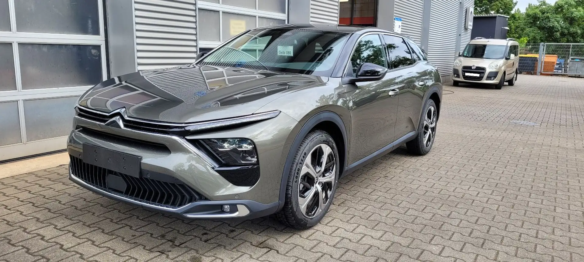 Citroen C5 X YOU PureTech 130 S&S EAT8 Grau - 2