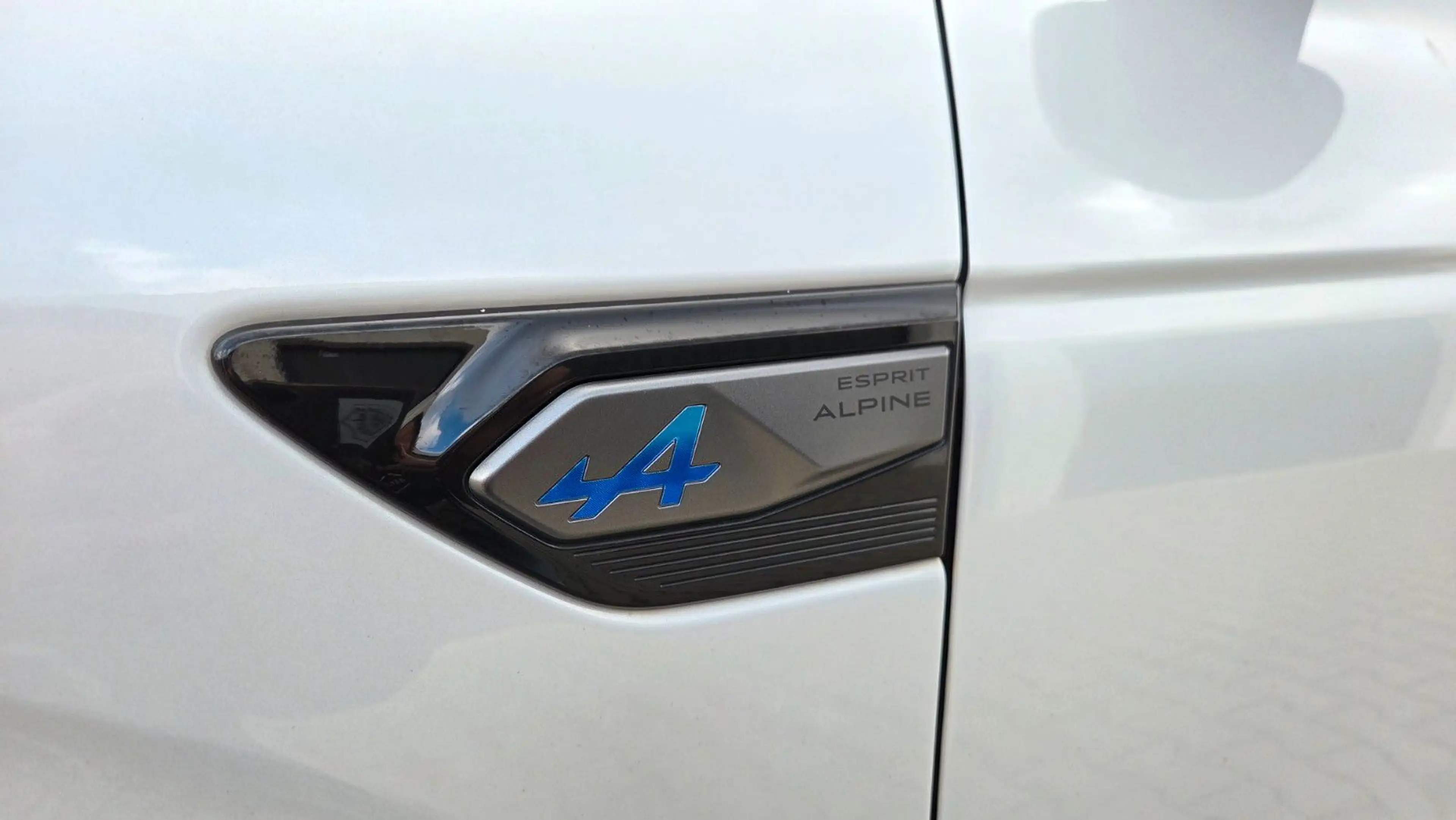 Renault Arkana Esprit Alpine — photo 10