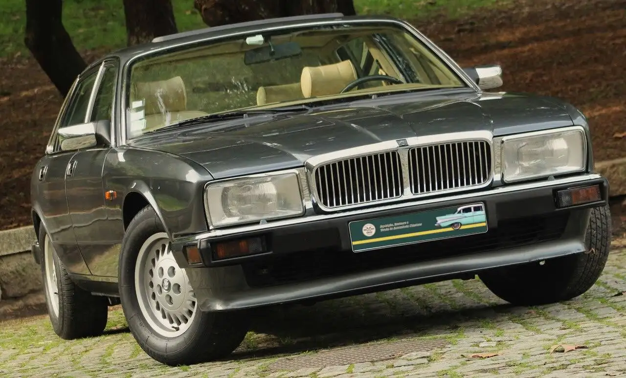 Jaguar XJ40 Sovereign 3.2, foto 4
