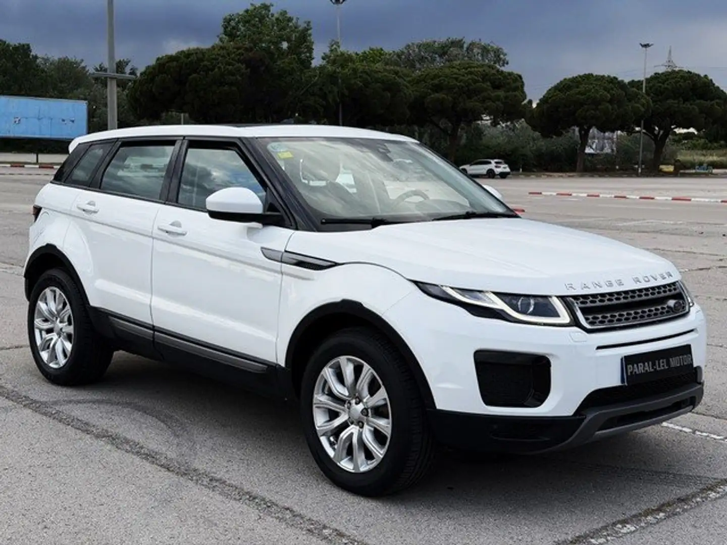 Land Rover Range Rover Evoque 2.0TD4 SE Dynamic 4WD Aut. 150 Blanco - 1