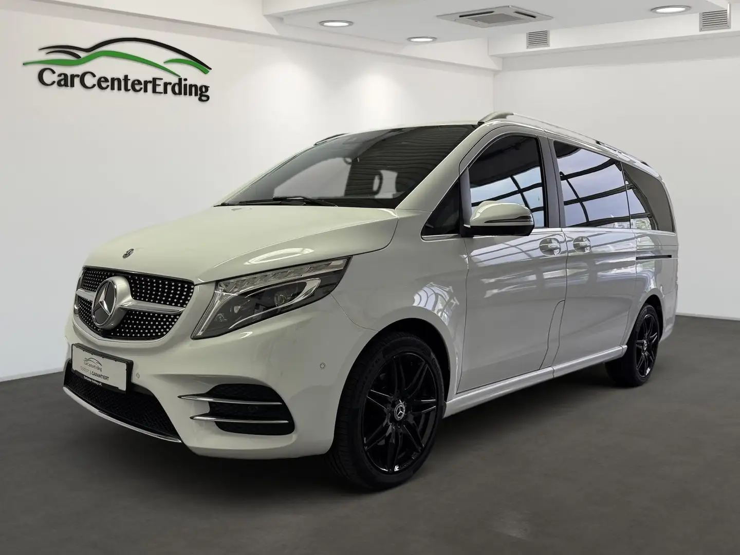 Mercedes-Benz V 300 V300d AMG 4Mat*LANG*LED*Navi*360*Leder*Pano*StHe Wit - 1
