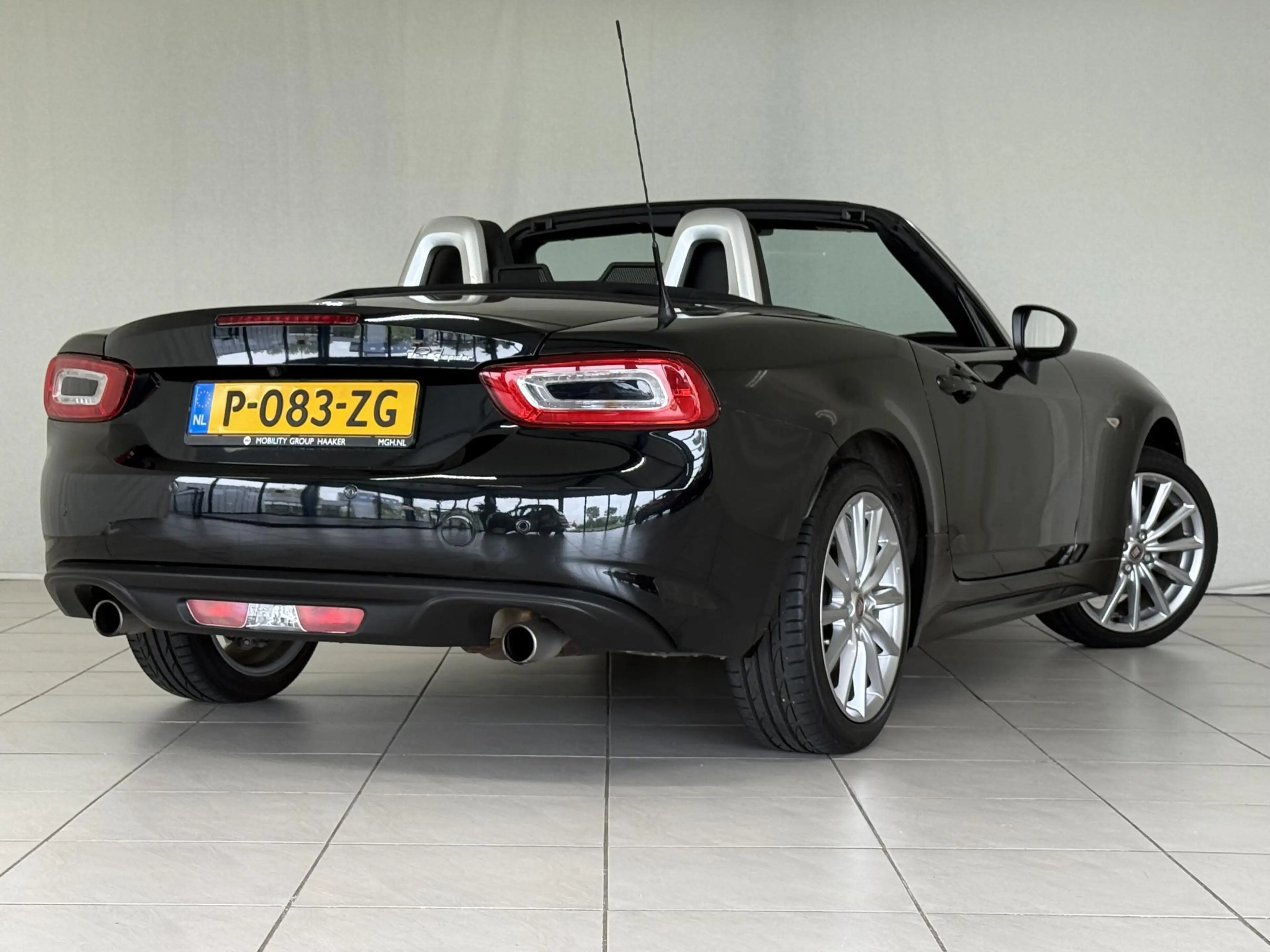 Fiat 124 Spider 1.4 MultiAir Turbo Lusso | Airco | Navigatie | Cru — photo 8