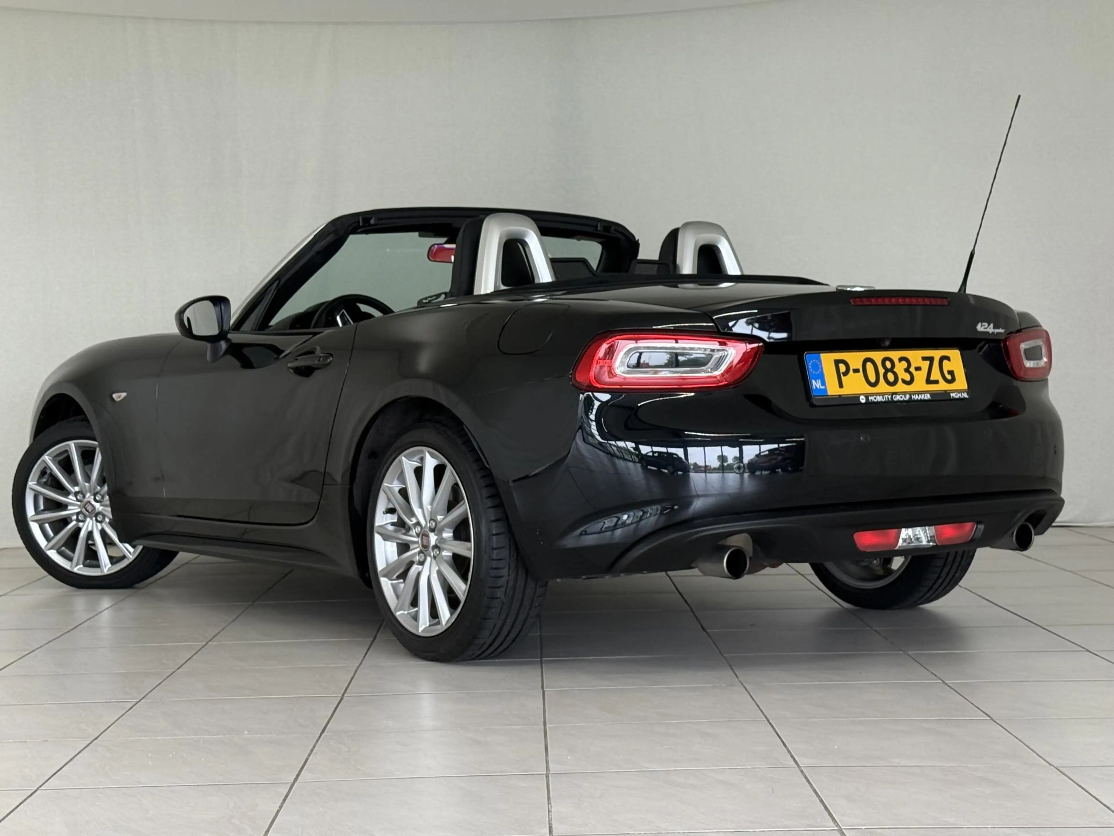 Fiat 124 Spider 1.4 MultiAir Turbo Lusso | Airco | Navigatie | Cru — photo 13