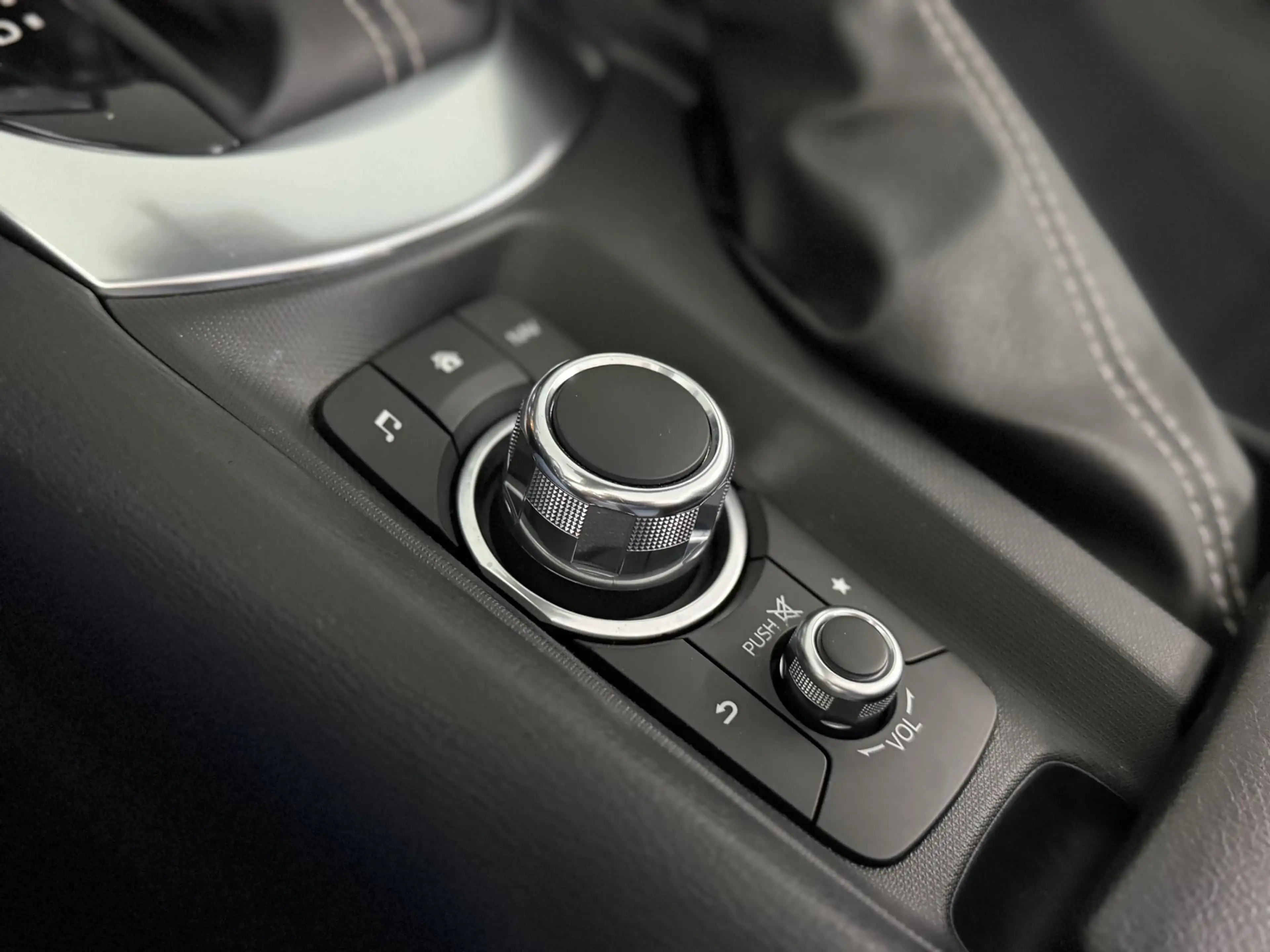 Fiat 124 Spider 1.4 MultiAir Turbo Lusso | Airco | Navigatie | Cru — photo 24
