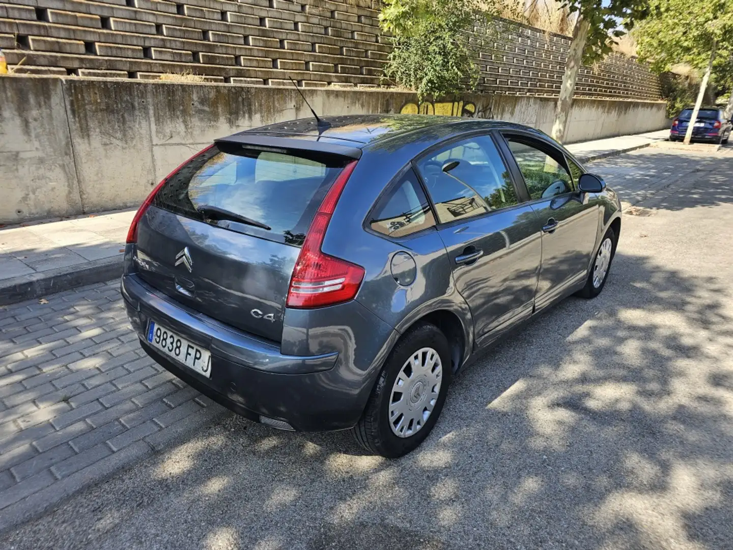 Citroen C4 1.6HDI Collection 110 Azul - 2