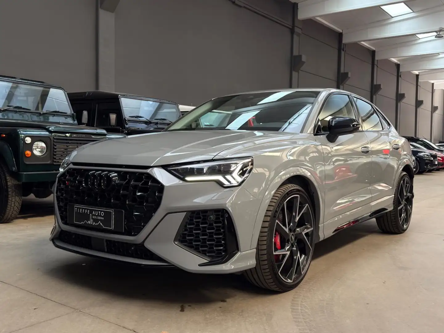 Audi RS Q3 SPB quattro S tronic Grigio - 1