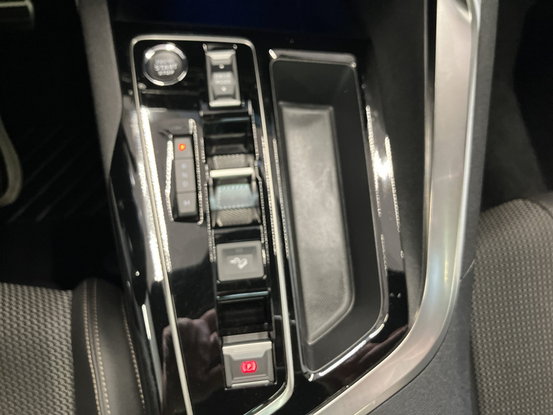 Peugeot 5008 1.5 BlueHDi 130 GT ACC+LED+Navi+Panorama+SHZ — photo 13