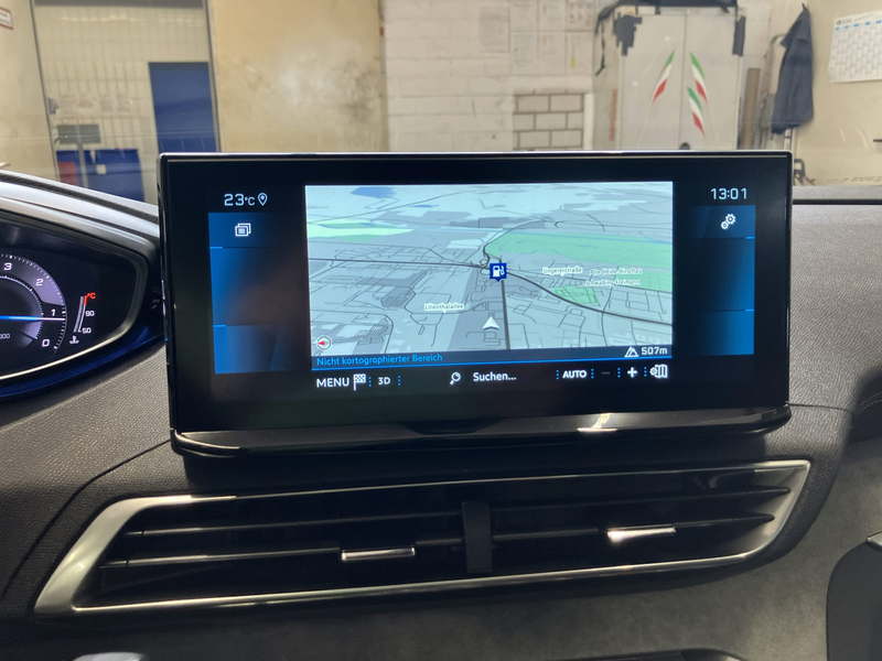 Peugeot 5008 1.5 BlueHDi 130 GT ACC+LED+Navi+Panorama+SHZ — photo 11