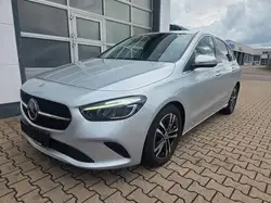 Mercedes-Benz B 200 d Autom./1.HD/MWST/S HEFT/NAVI/CAM/AHK/LED