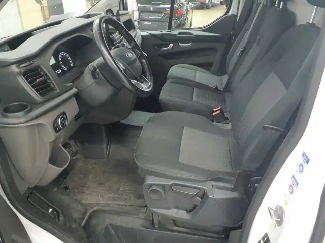 Ford Transit view 7