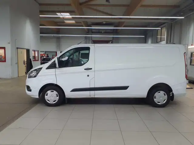Ford Transit view 5