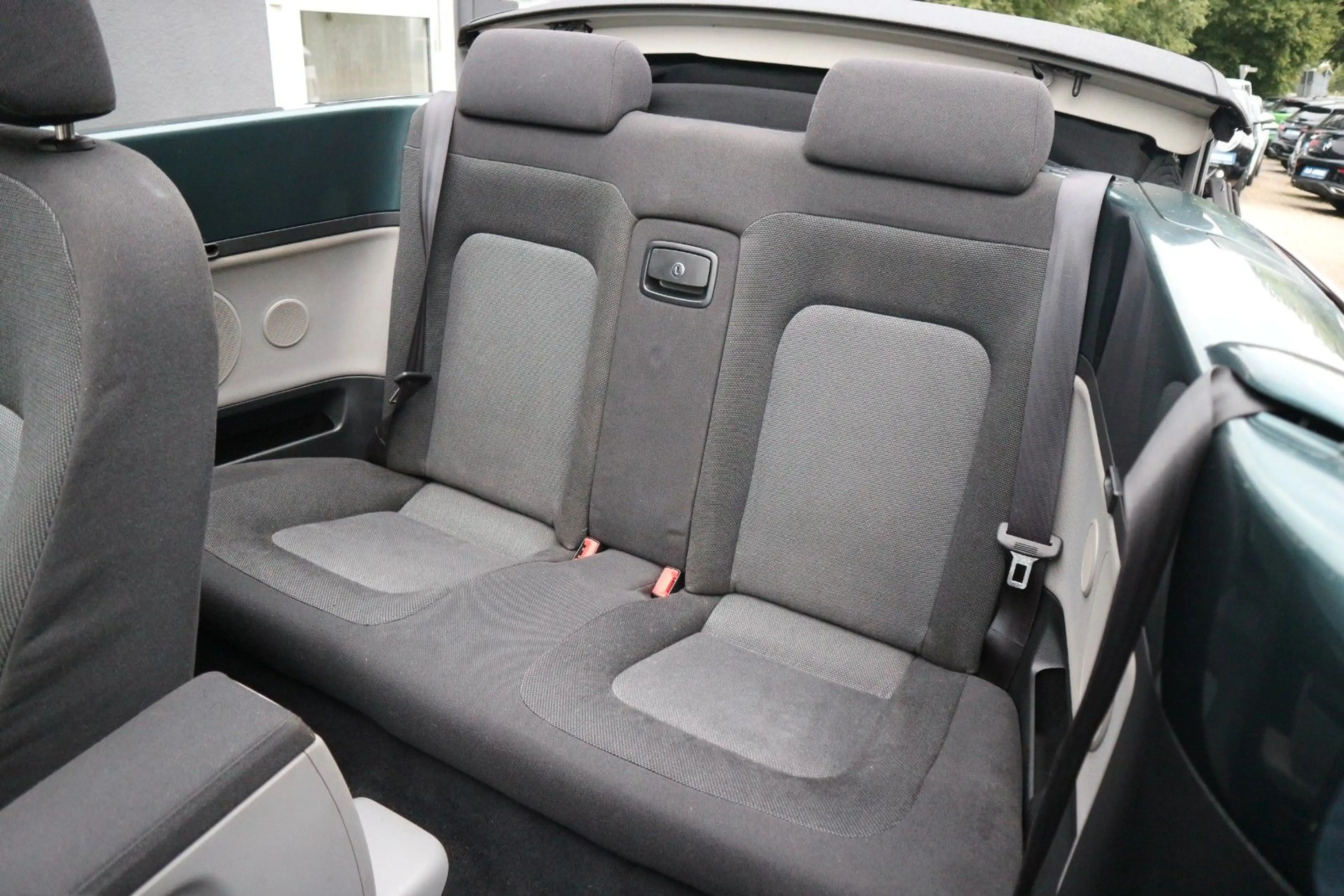 Volkswagen New Beetle Cabriolet 1.4 *KLIMA | SHZ | HU/AU BIS 08/2028* — photo 15