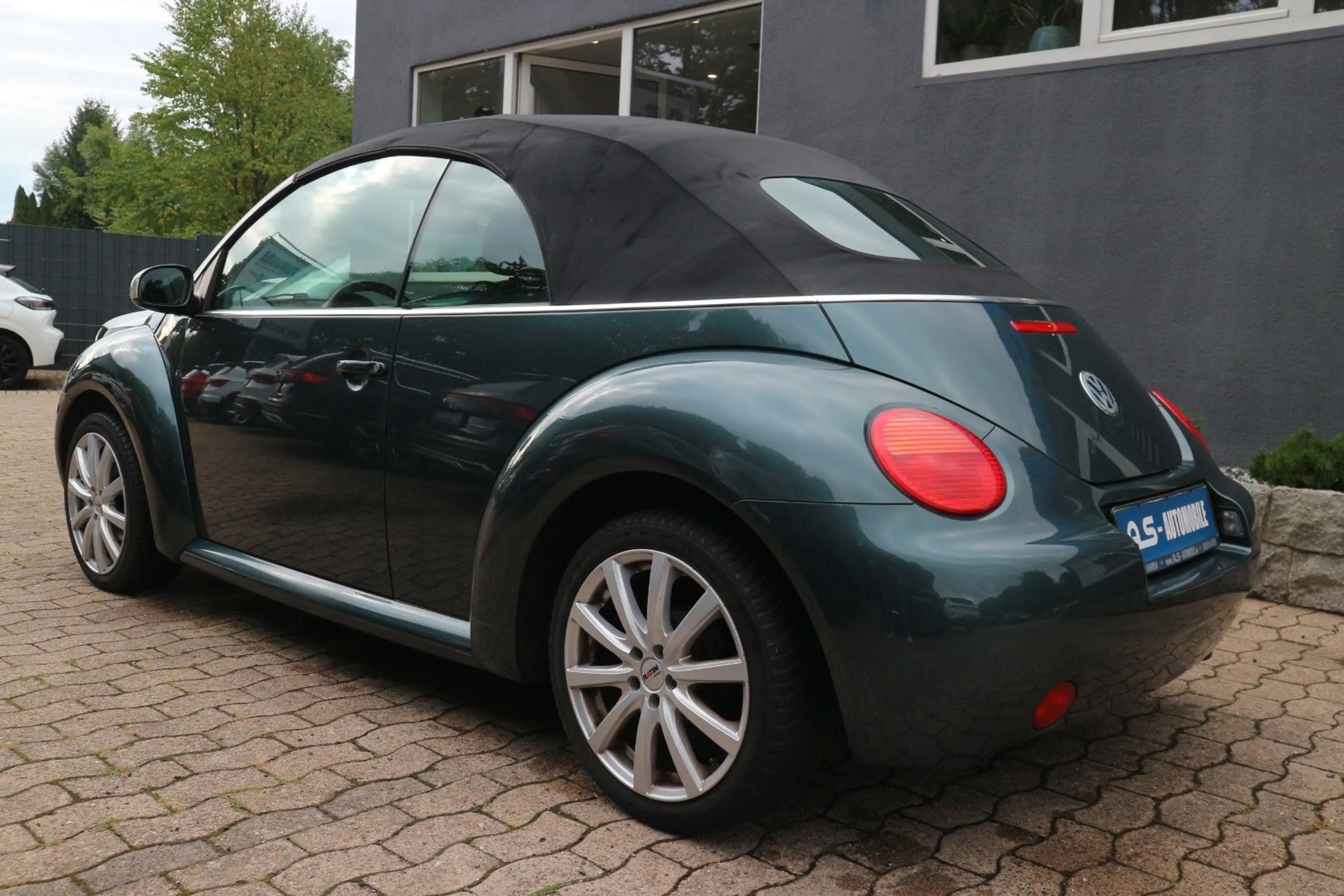 Volkswagen New Beetle Cabriolet 1.4 *KLIMA | SHZ | HU/AU BIS 08/2028* — photo 4