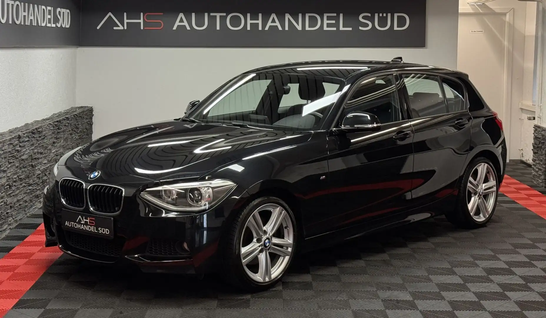 BMW 125 i*M-PAKET*NAVI*XENON*SHZ* Siyah - 1
