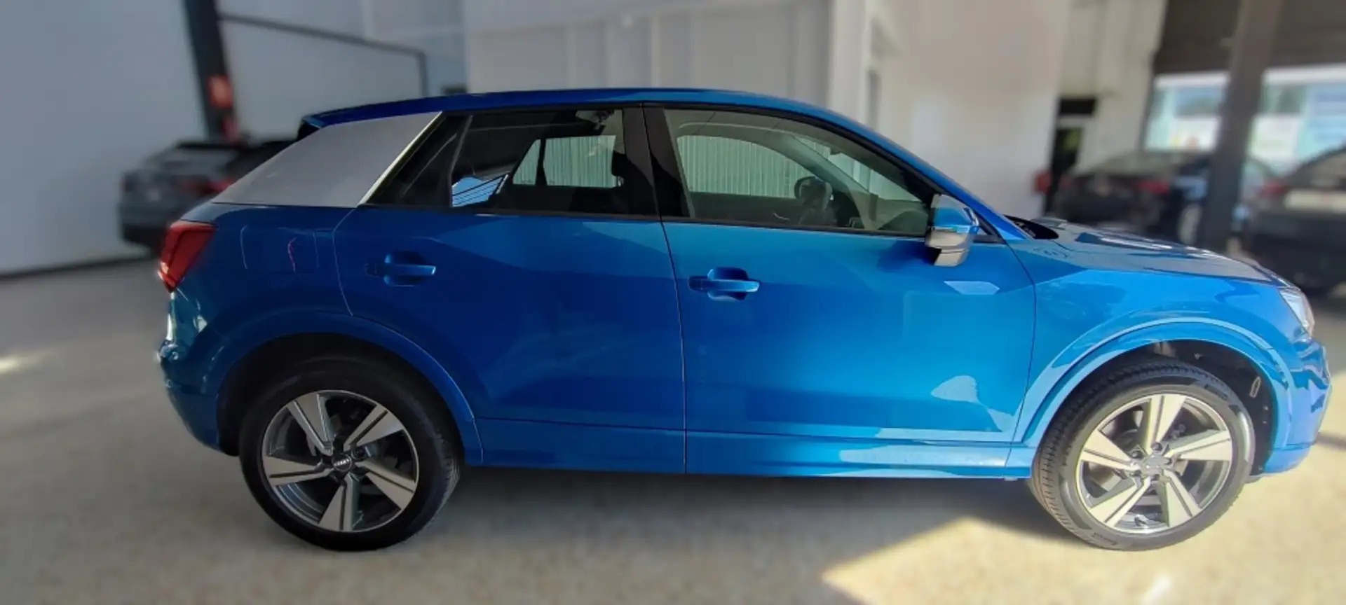 Audi Q2 35 TDI Sport S tronic 110kW Azul - 2