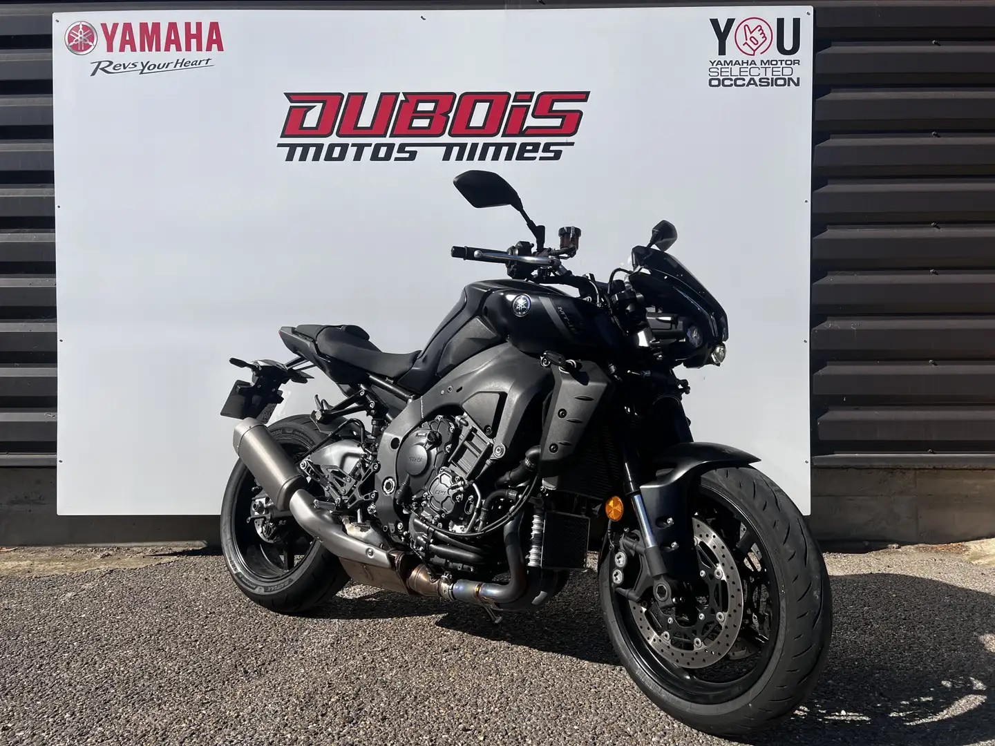 Yamaha MT-10 - 2