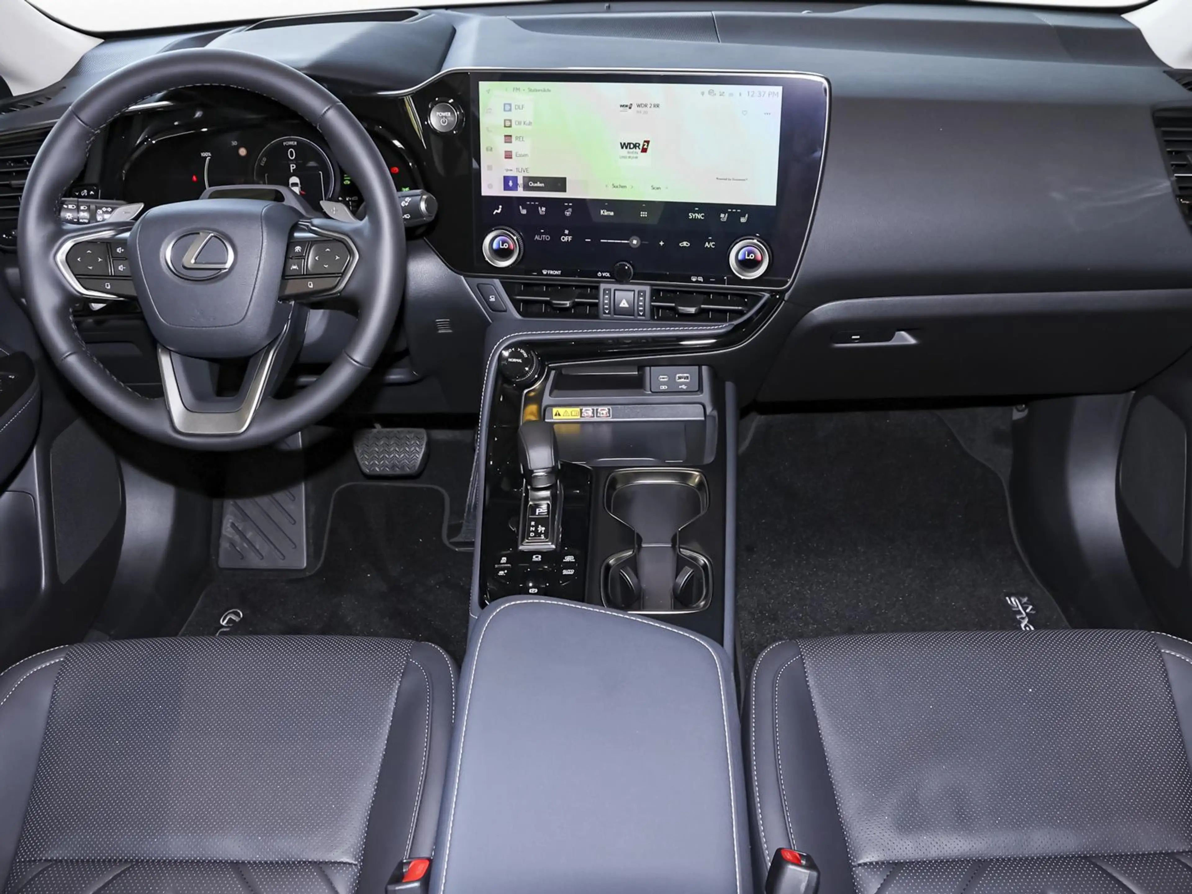 Lexus NX 450h+ + E-FOUR 4x4 LEDER SHZ PDC LHZ BT NAVI — photo 8