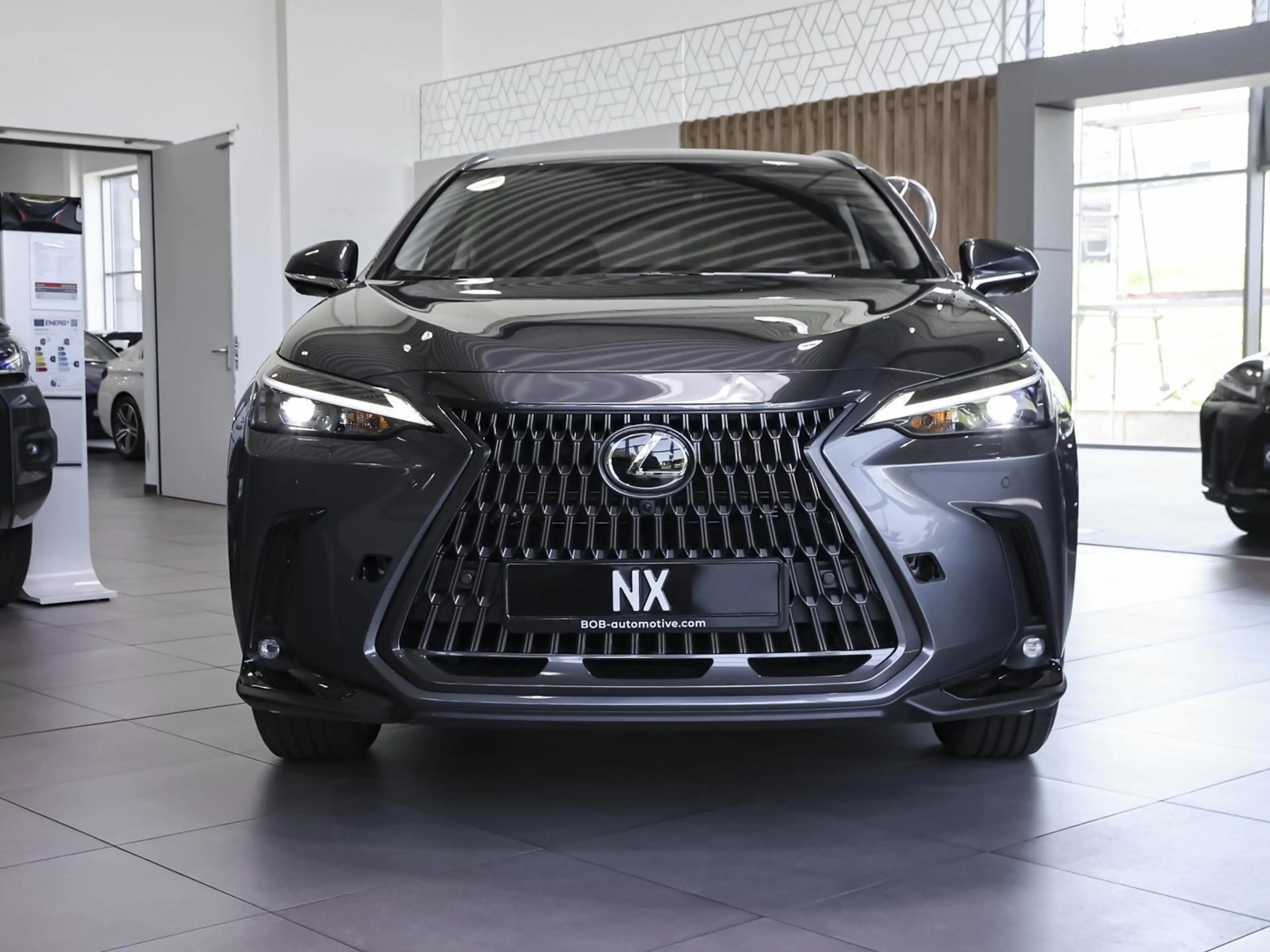 Lexus NX 450h+ + E-FOUR 4x4 LEDER SHZ PDC LHZ BT NAVI — photo 5